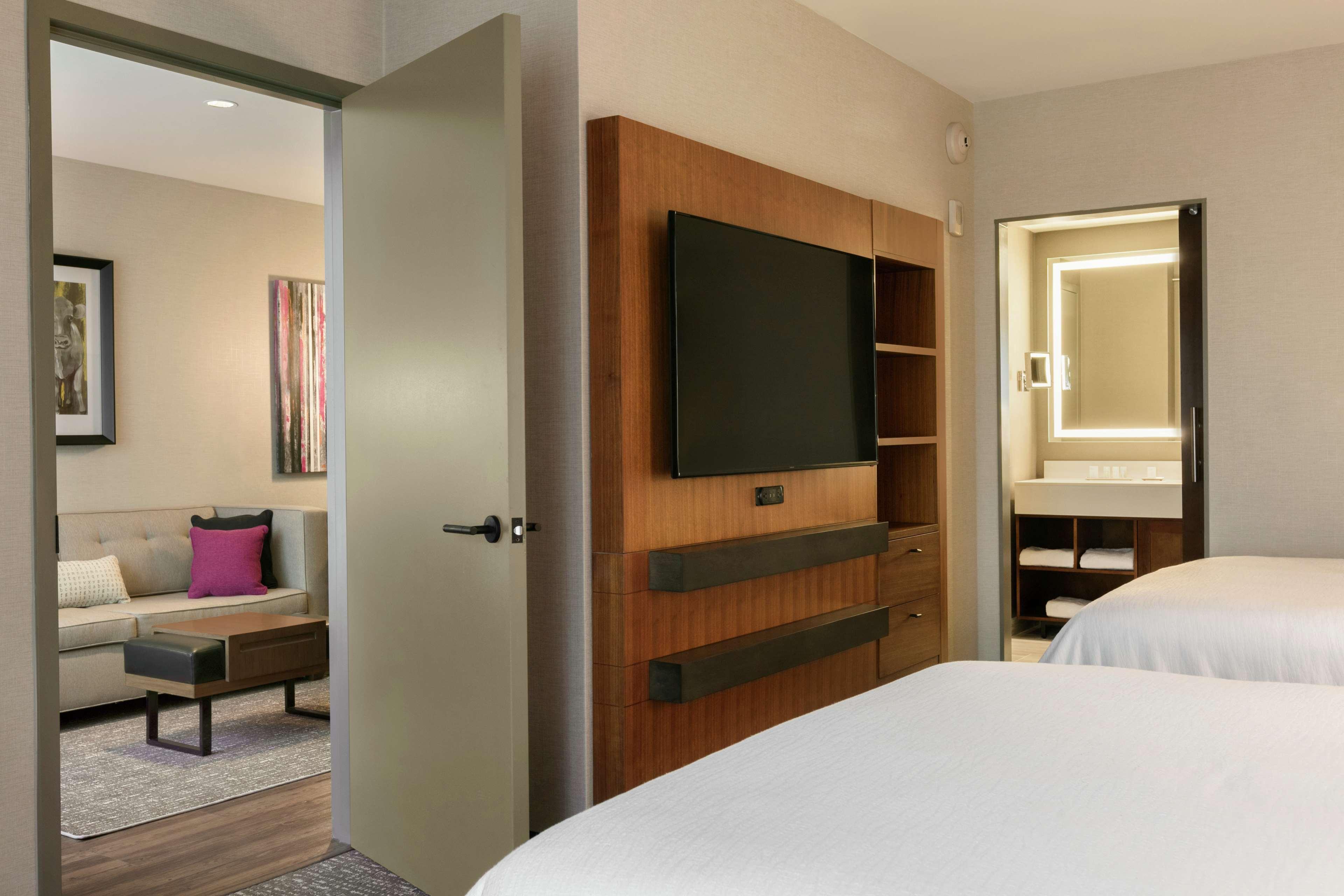 Embassy Suites by Hilton Berkeley Heights, NJ