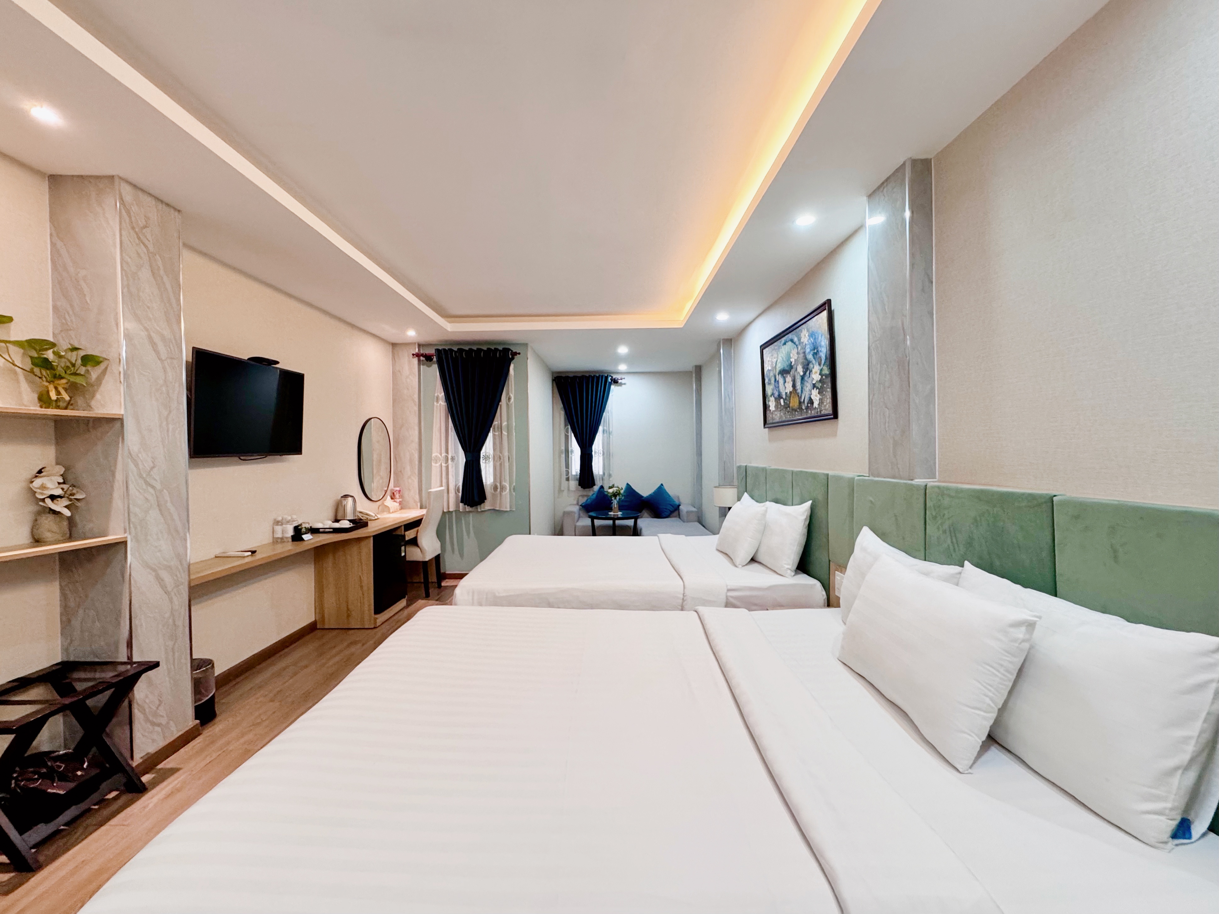 Sunrise Central Hotel