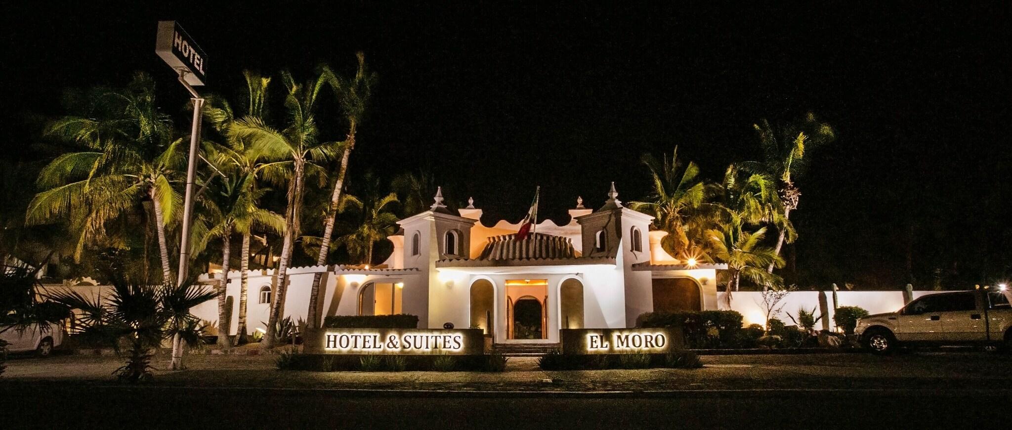 Club El Moro Hotel Suites