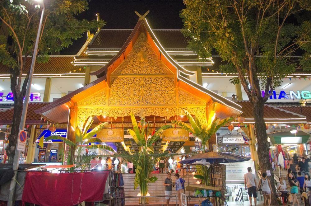Night Bazaar Place Chiang Mai by null