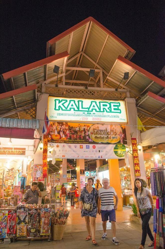 Night Bazaar Place Chiang Mai by null