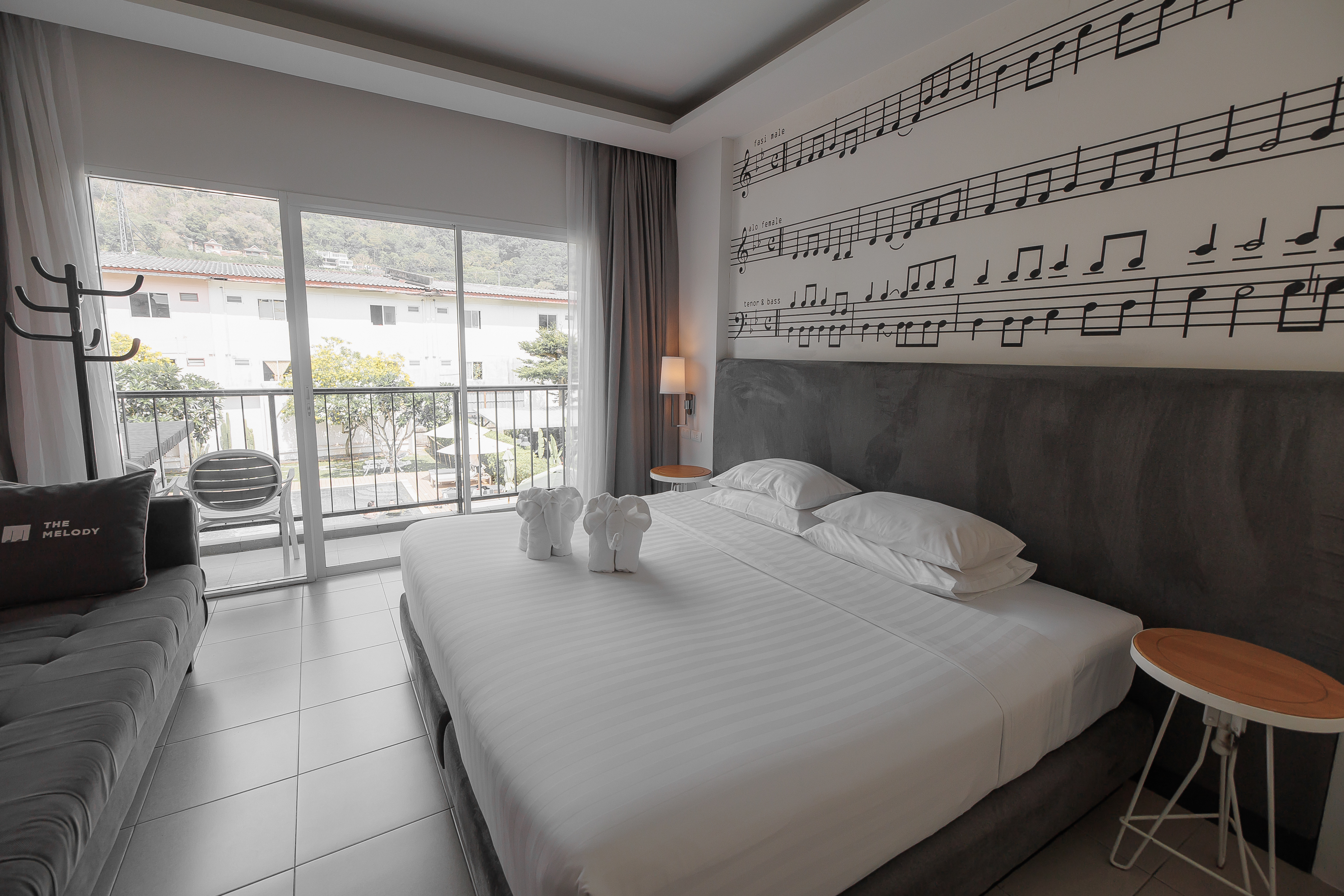 Double or twin room, deluxe