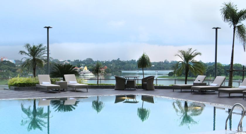 Meliá Yangon by null