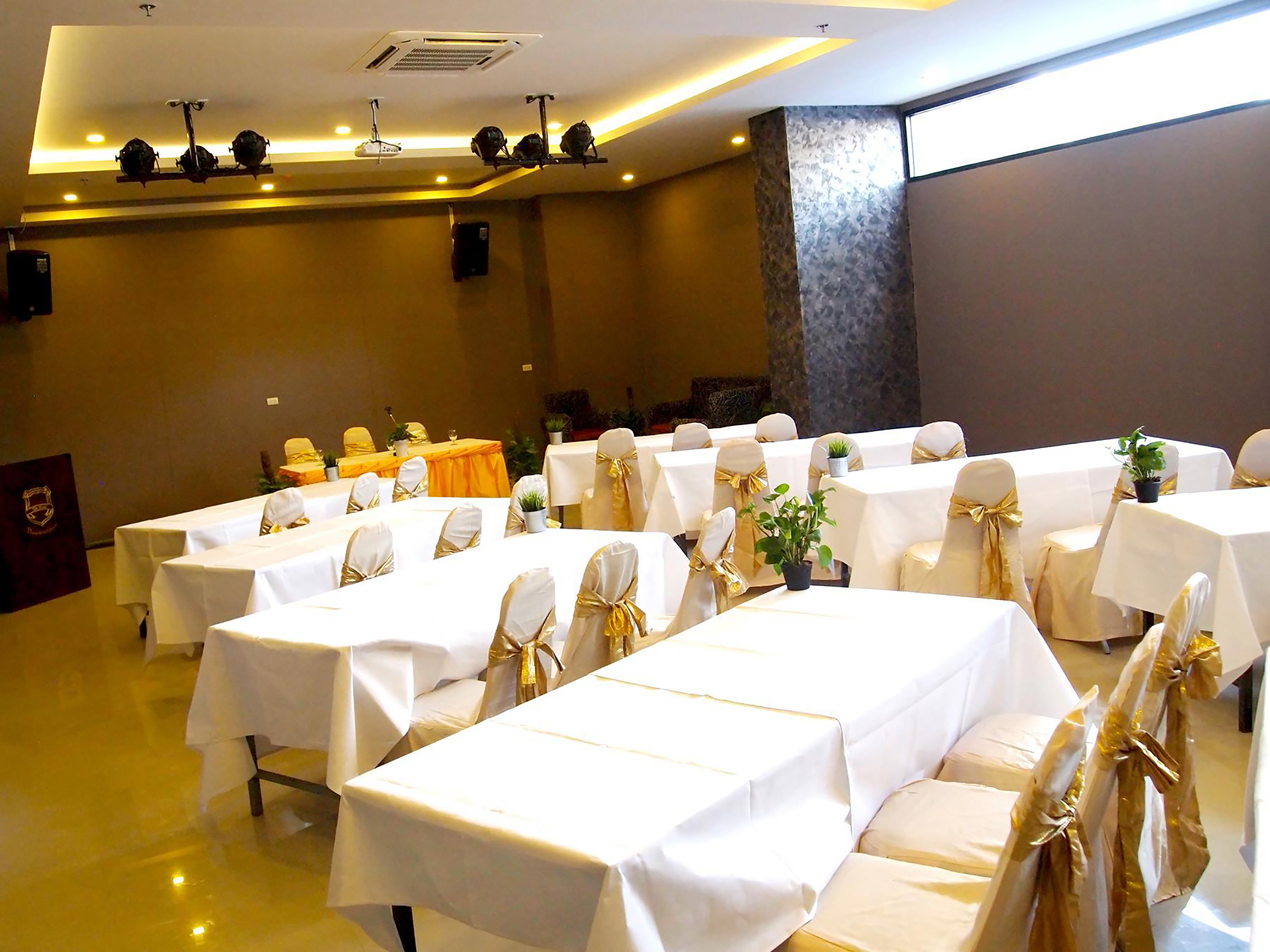 The Gig Hotel - photo