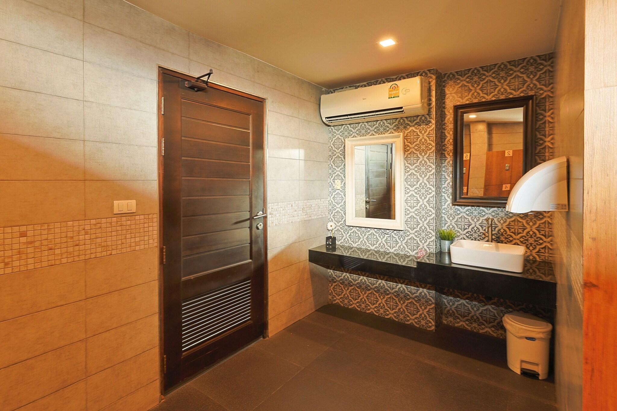 The Gig Hotel - photo