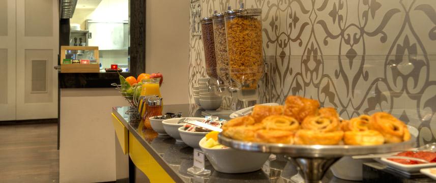 Athos R.M.T. Hotel