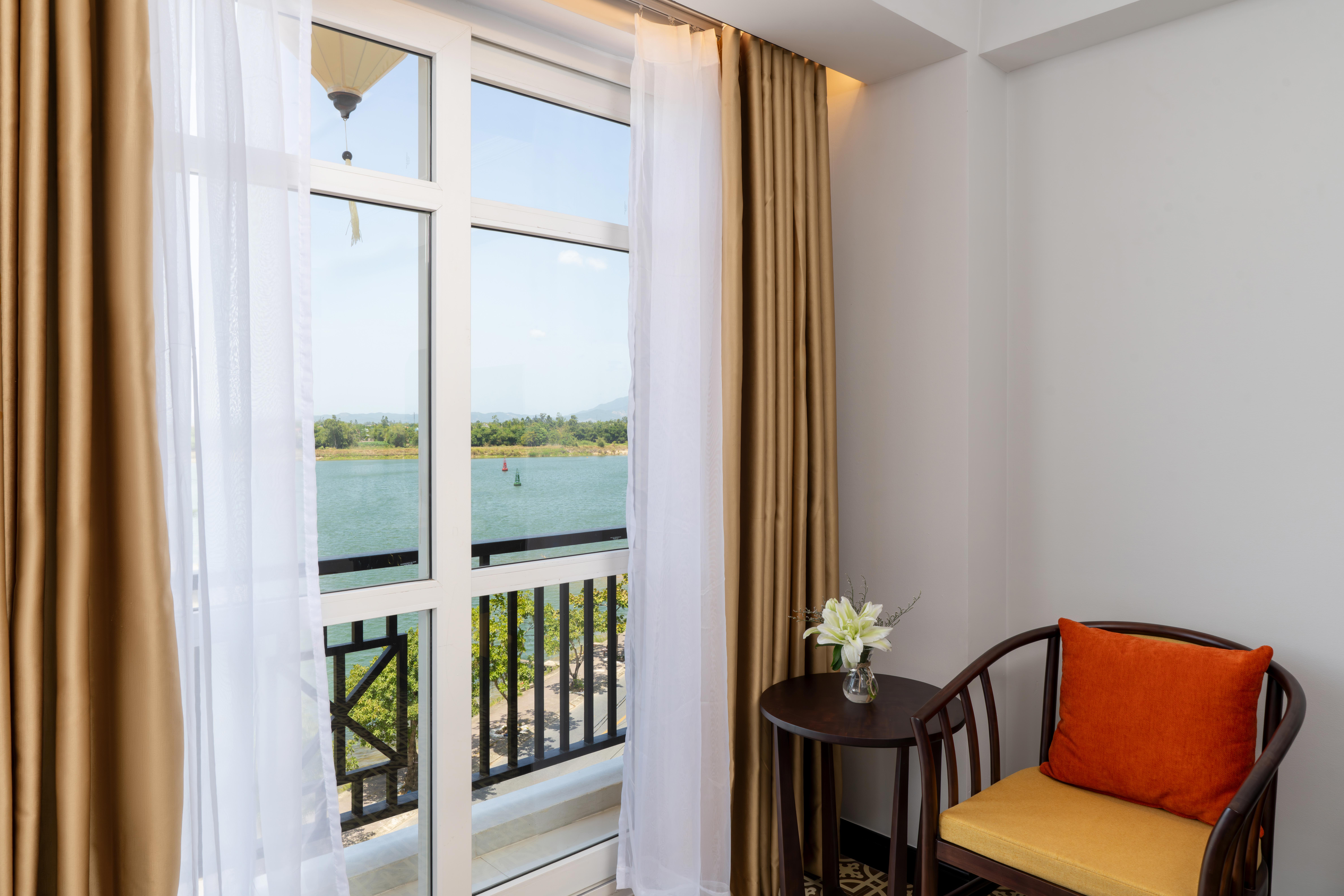 Royal Riverside Hoi An Hotel