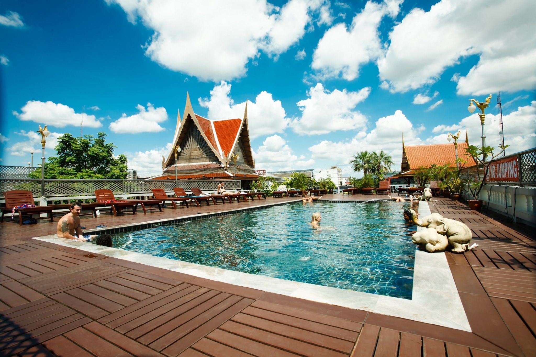 D&D Inn Bangkok by null