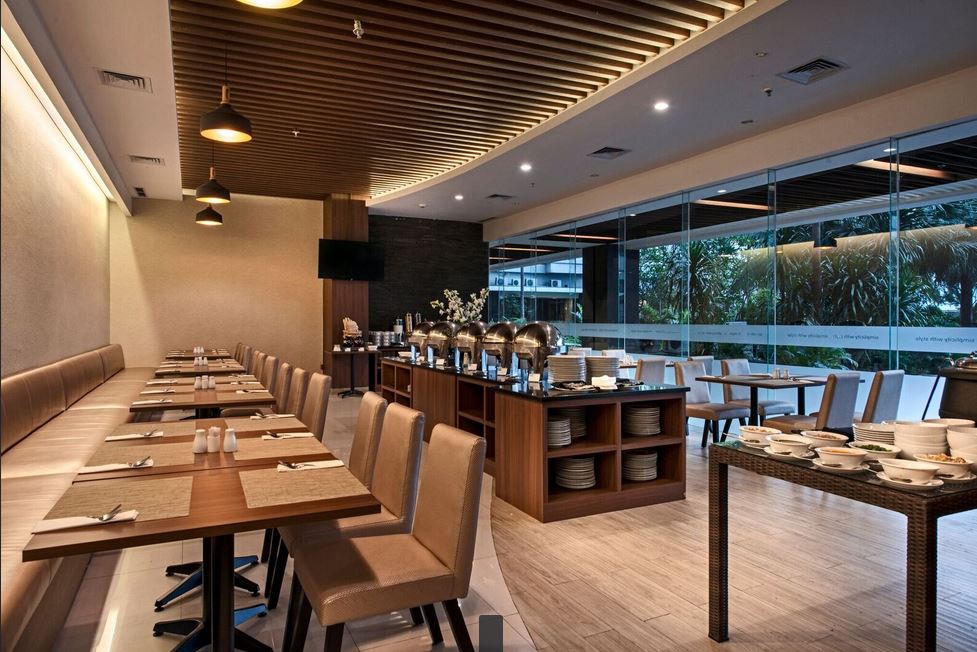 Grand Whiz Poins Square Simatupang