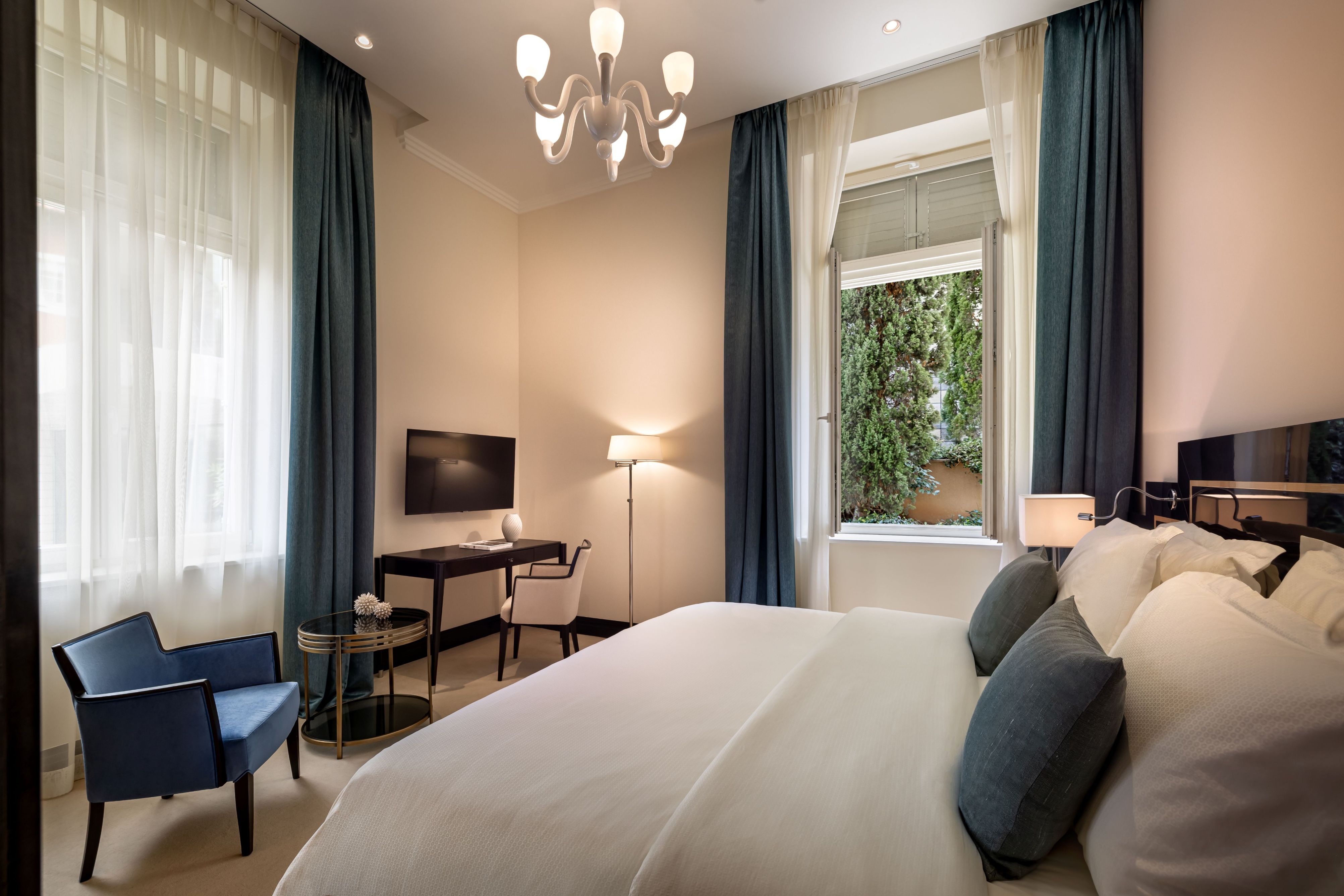 Boutique Hotel Alhambra, an SLH Hotel by null