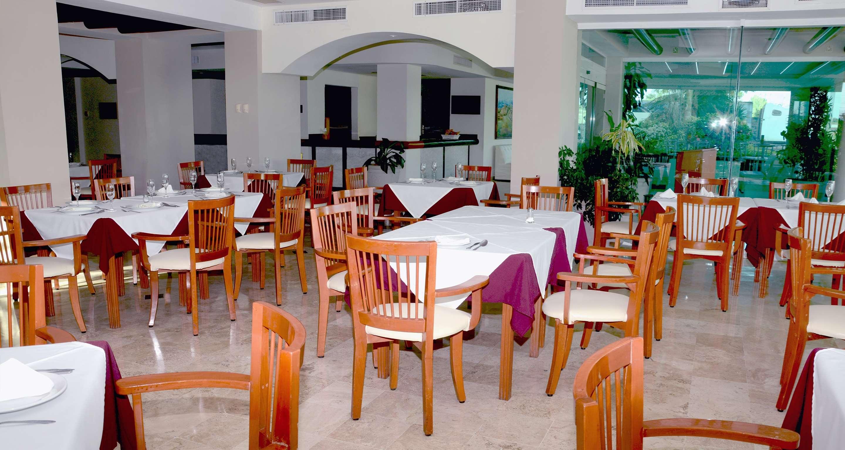 Days Inn by Wyndham Tuxtepec
