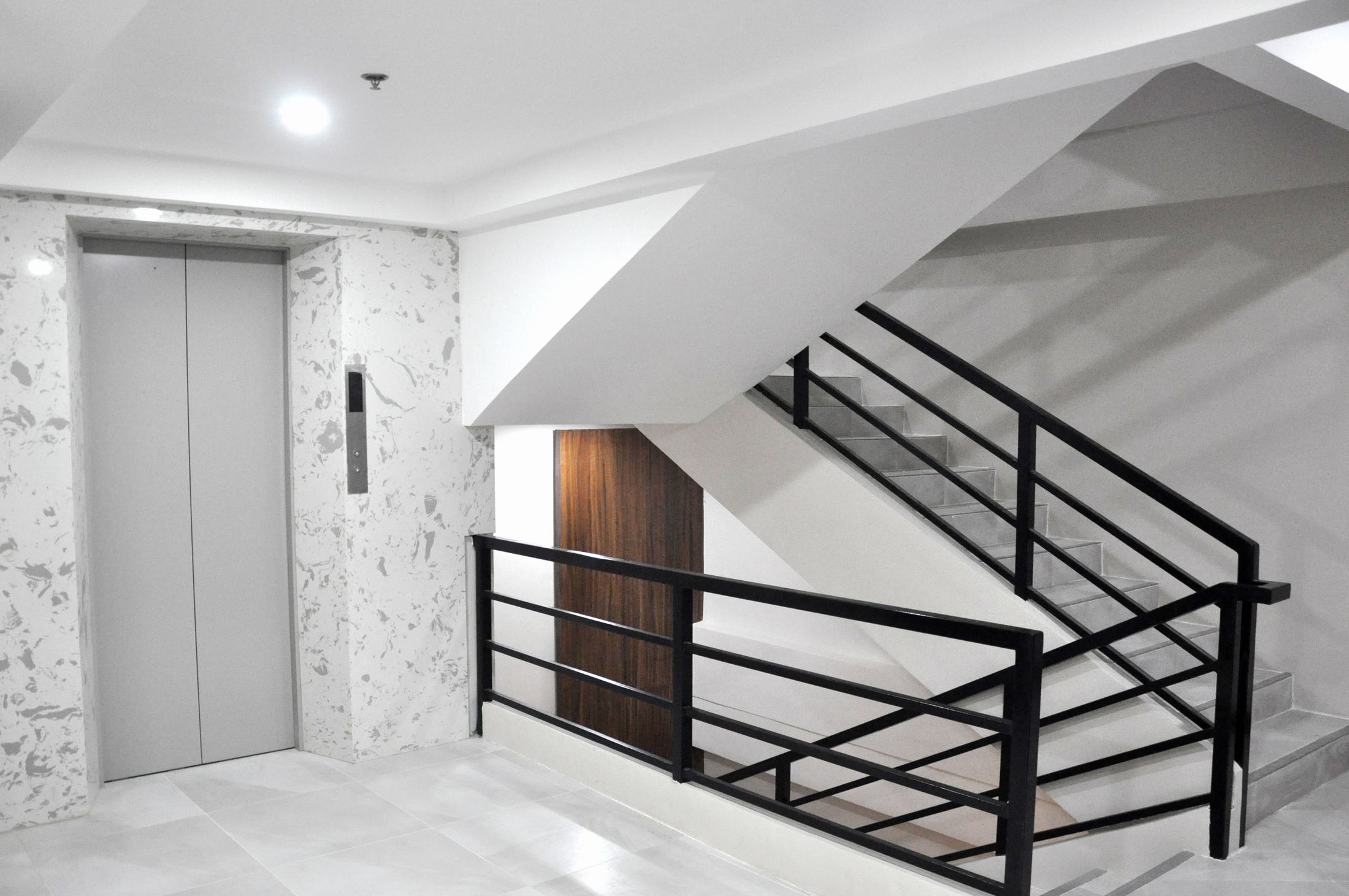 S Hotel & Residences