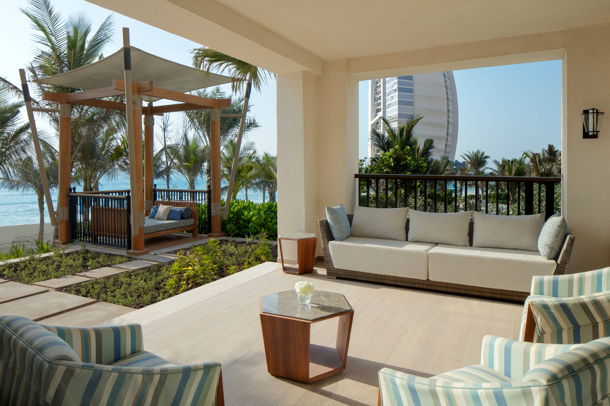 Jumeirah Al Naseem by null