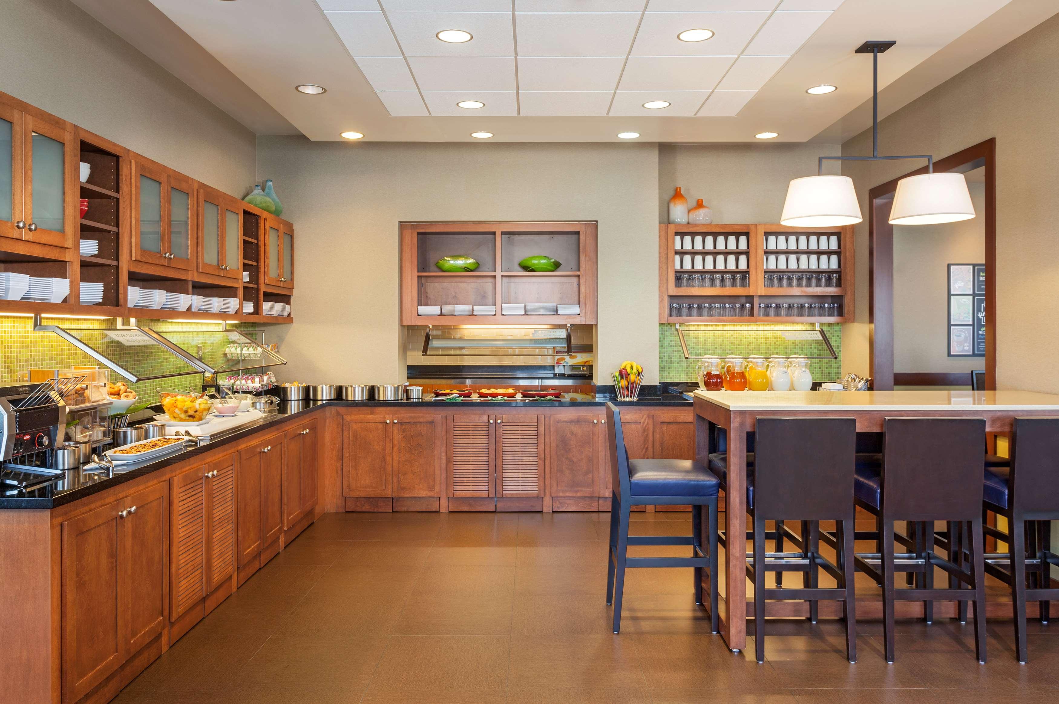 Hyatt Place San Diego Vista Carlsba