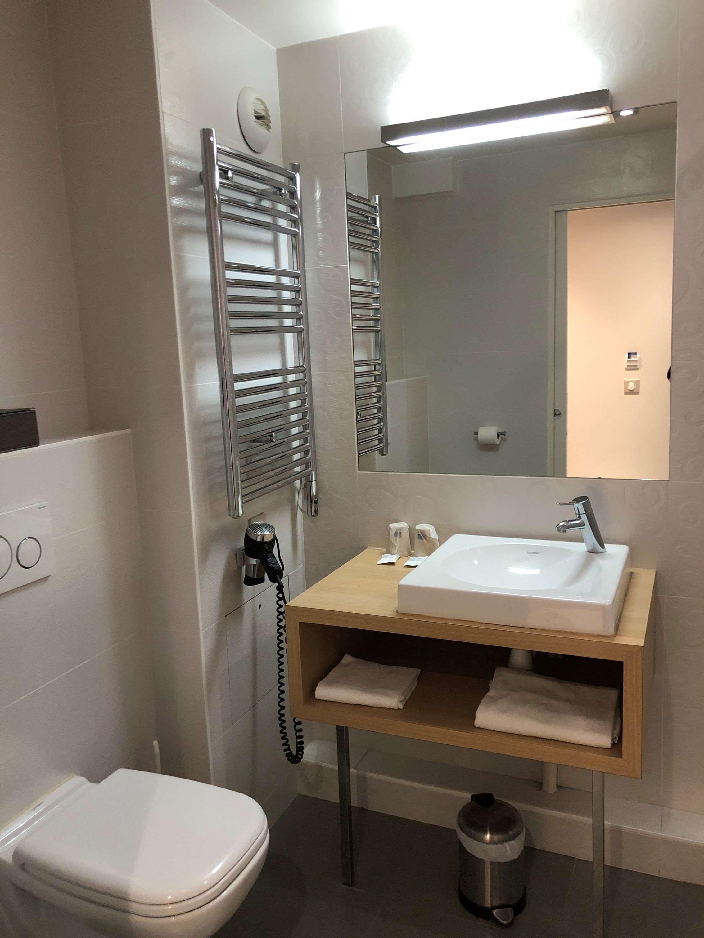 Imagem da galeria de Kyriad Paris 18 Porte De Clignancourt Hotel