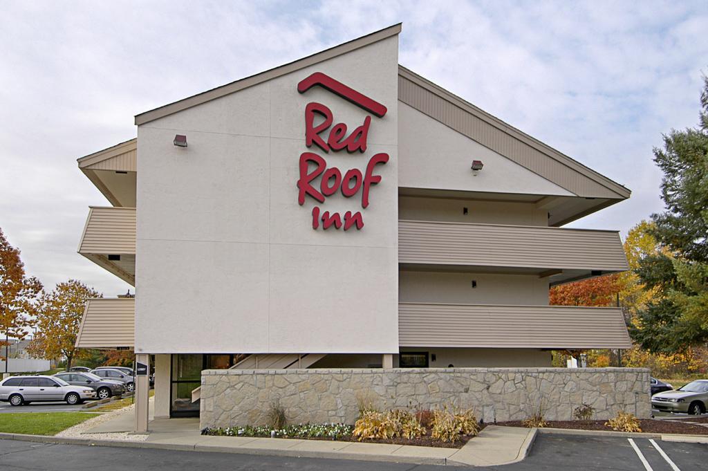 Red Roof Inn Milford - New Haven image