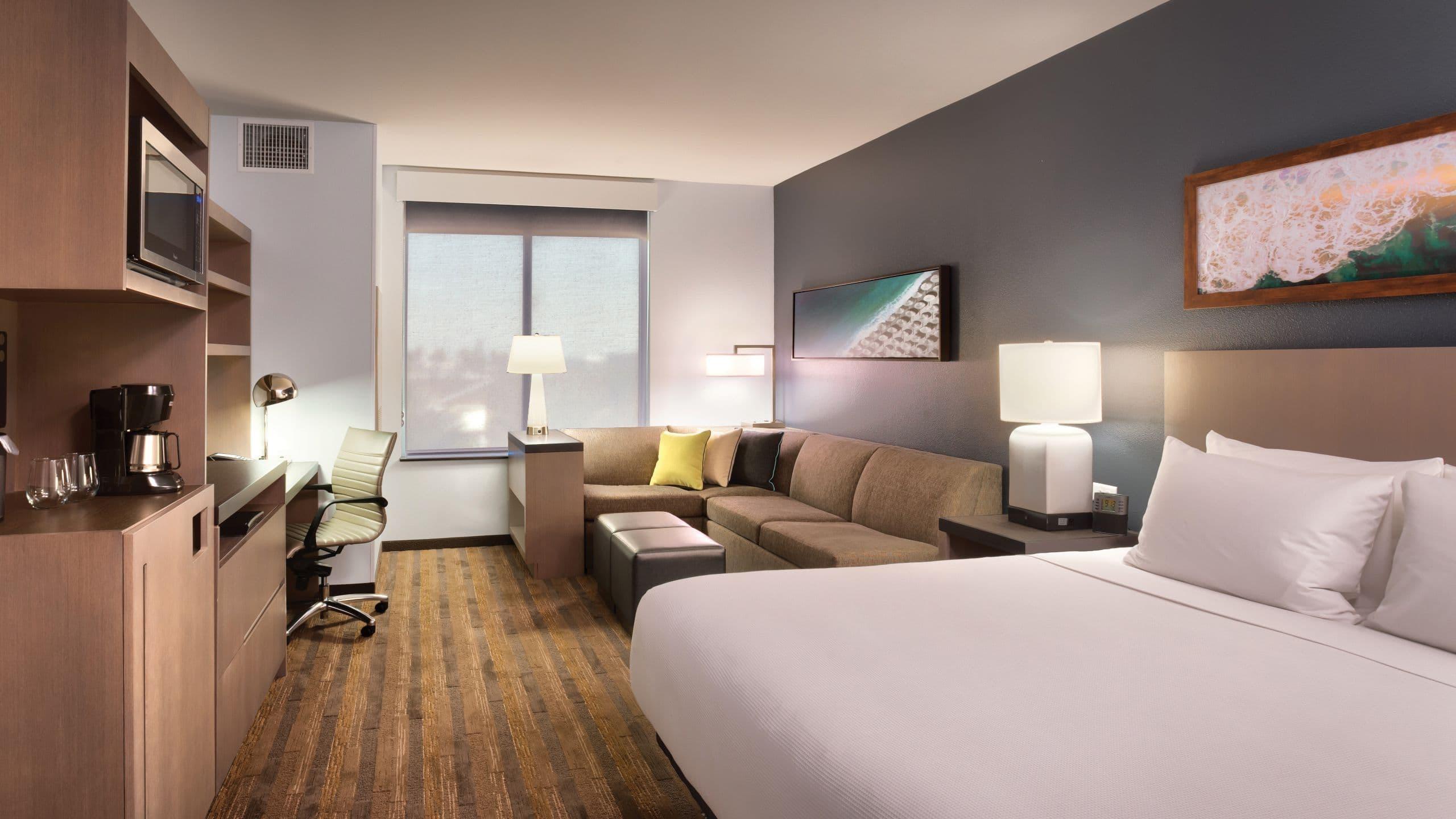 Hyatt House at Anaheim Resort/Convention Center by null