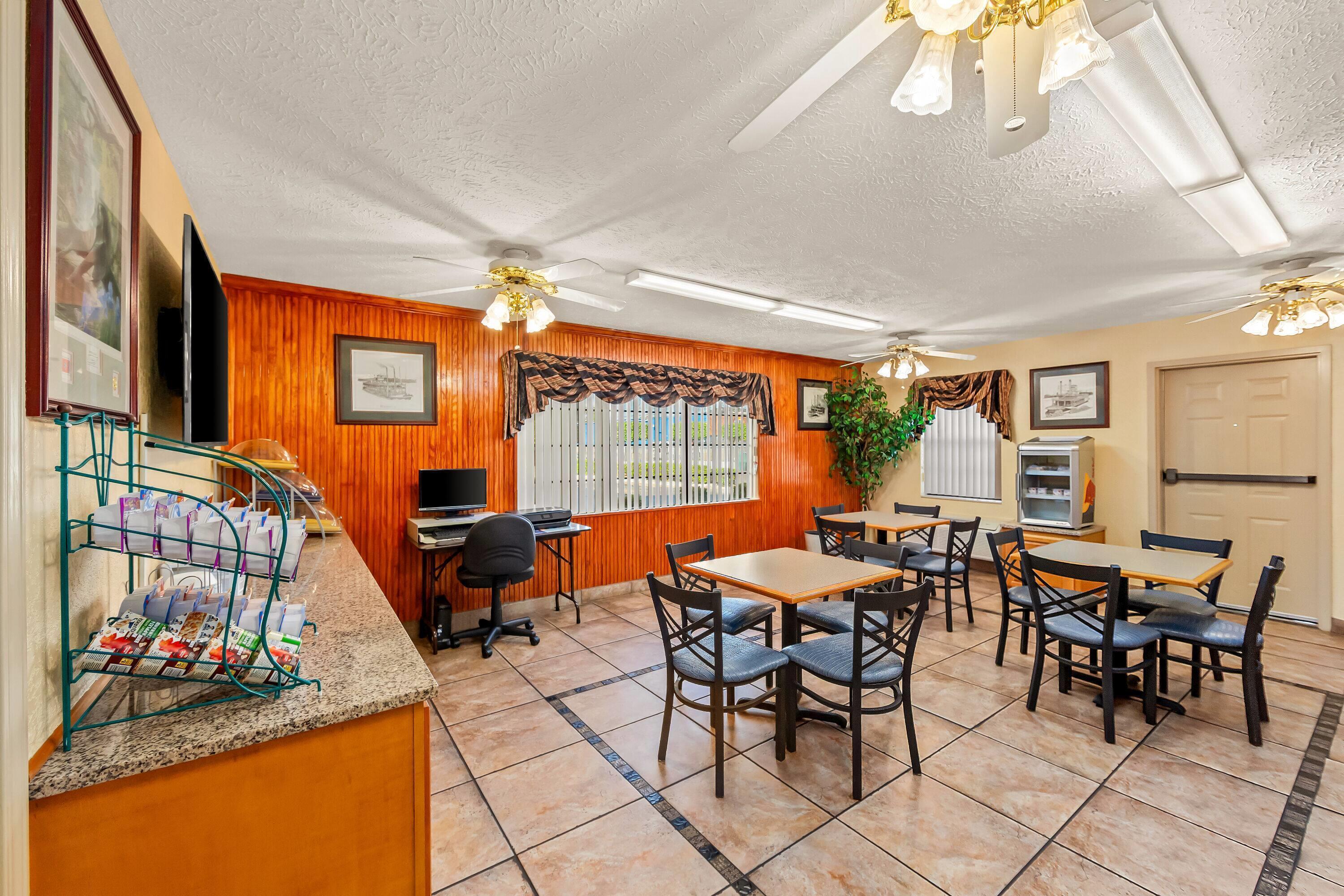 Days Inn by Wyndham Lexington