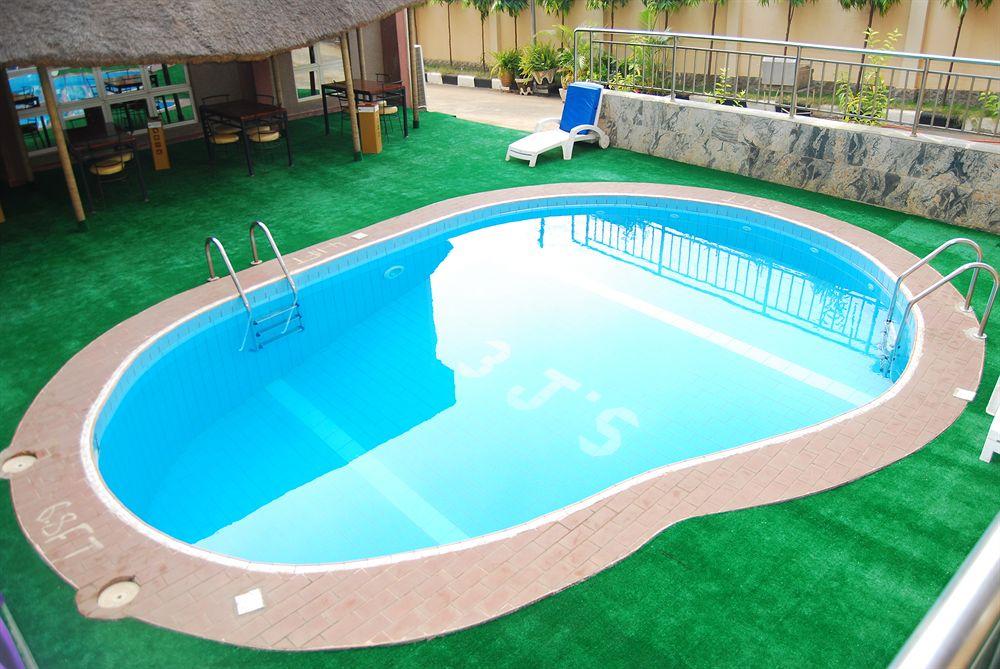 3J's Hotel