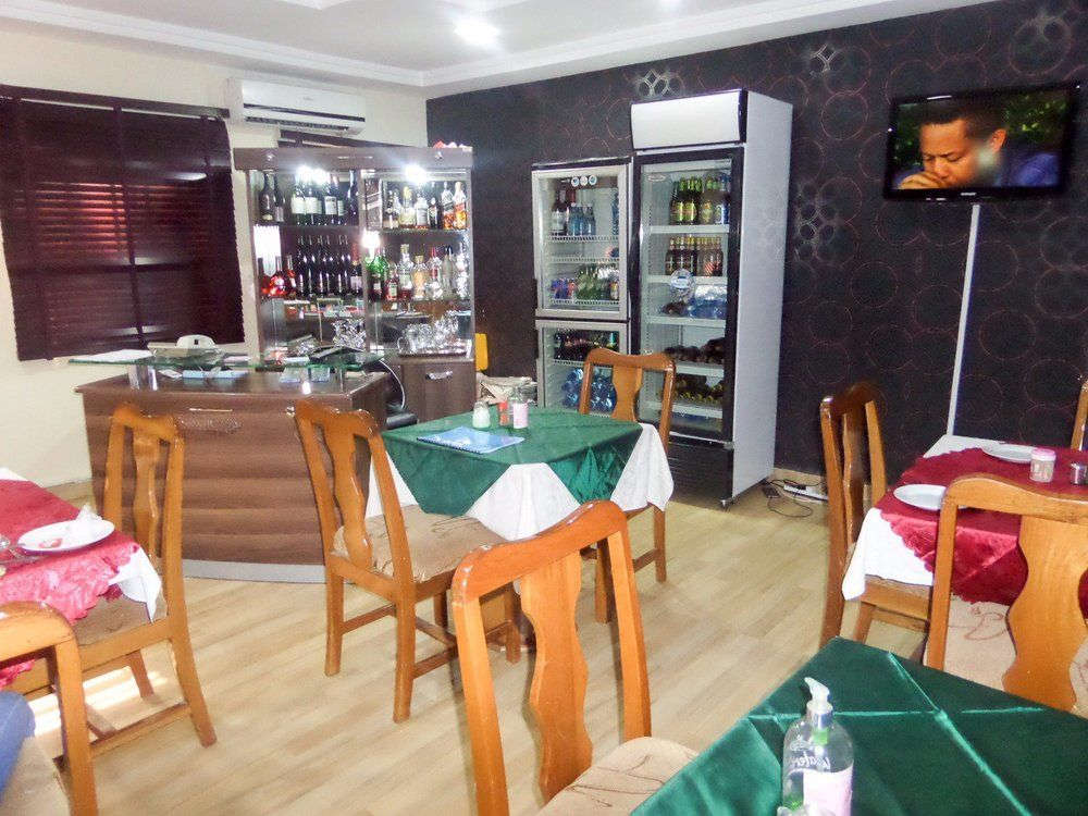 Dreamland Suites