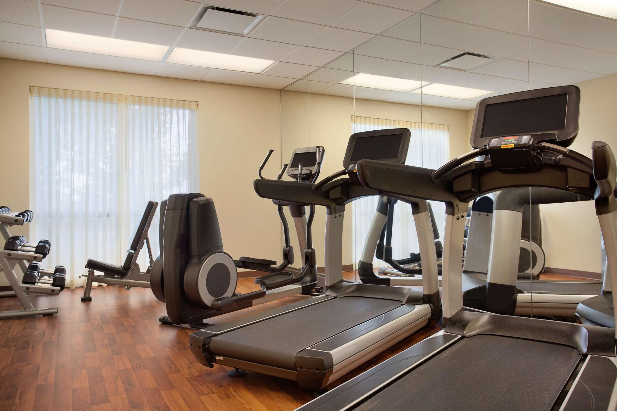 Hyatt Place Denver-South/PK Meadows