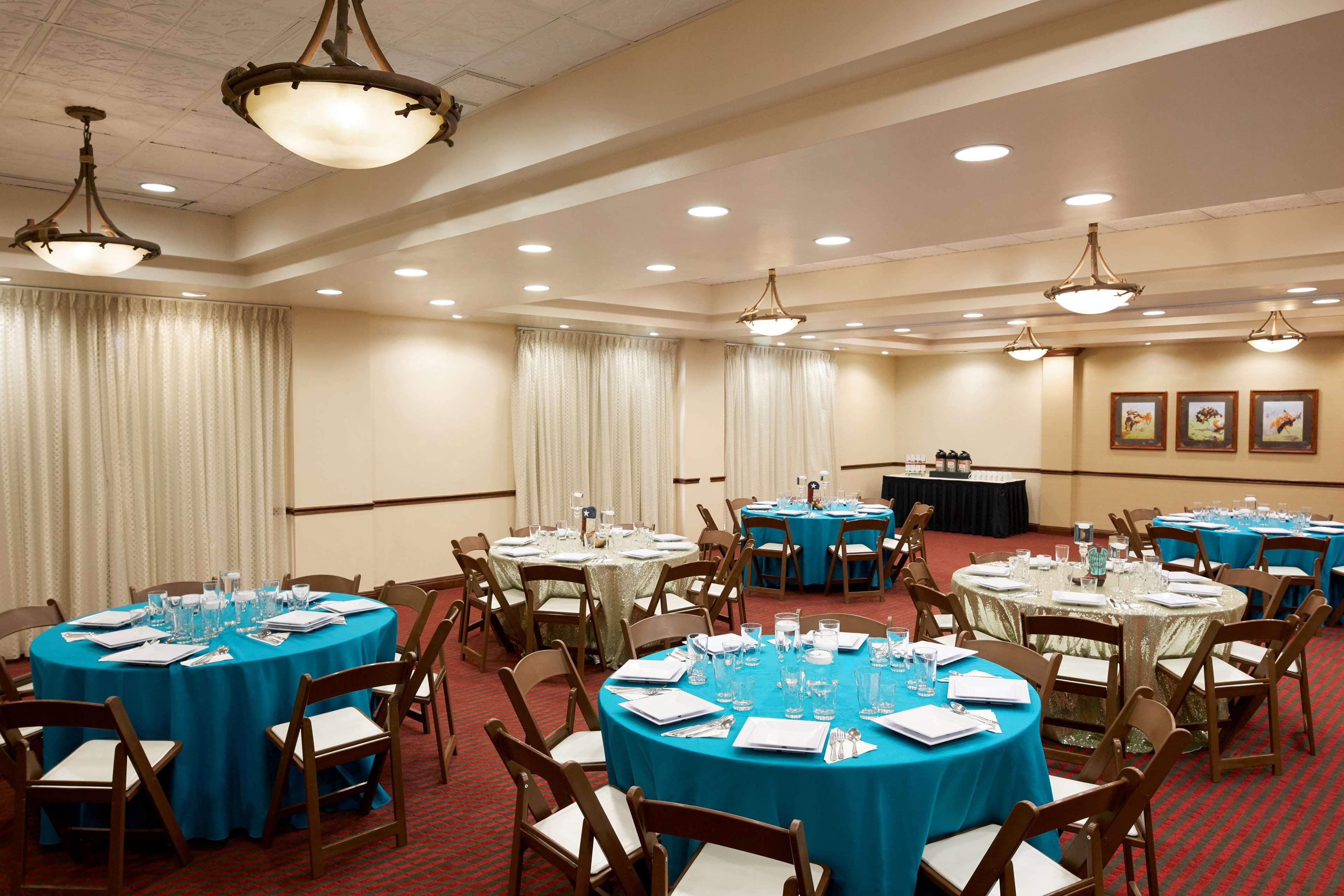 Hyatt Place Fort Worth Historic Stockyards by null