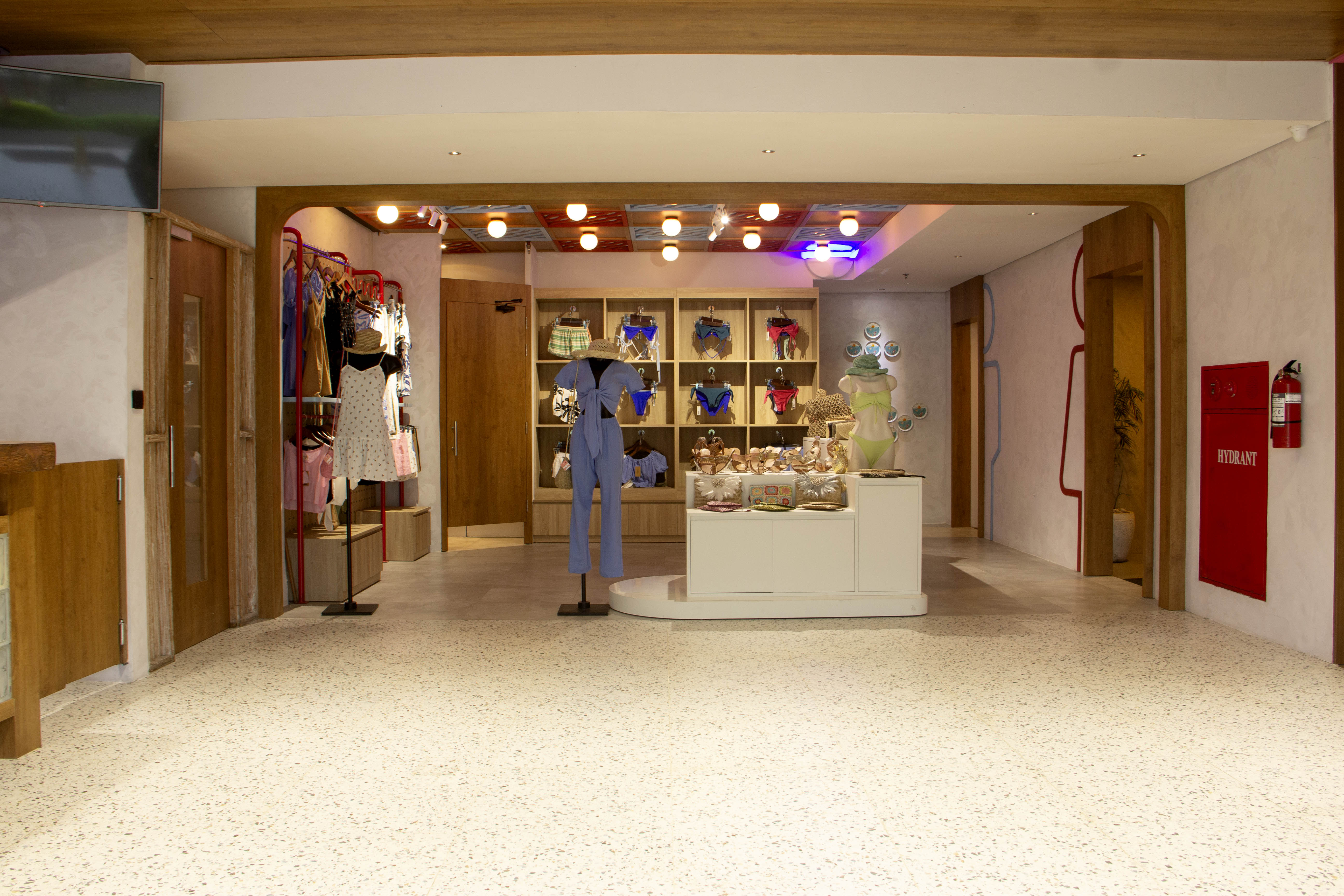 Koa D'Surfer Hotel - photo