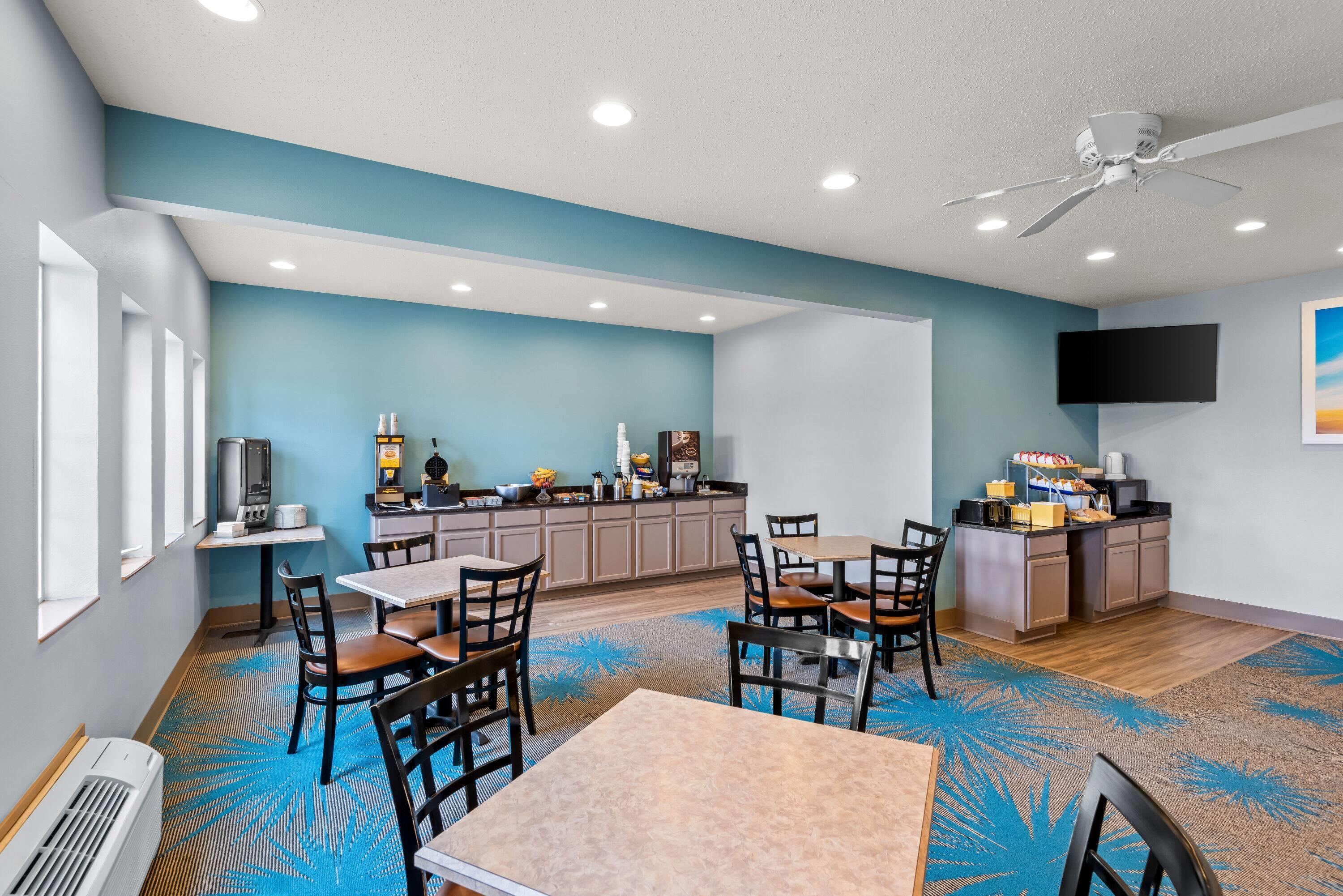 Days Inn by Wyndham Carroll