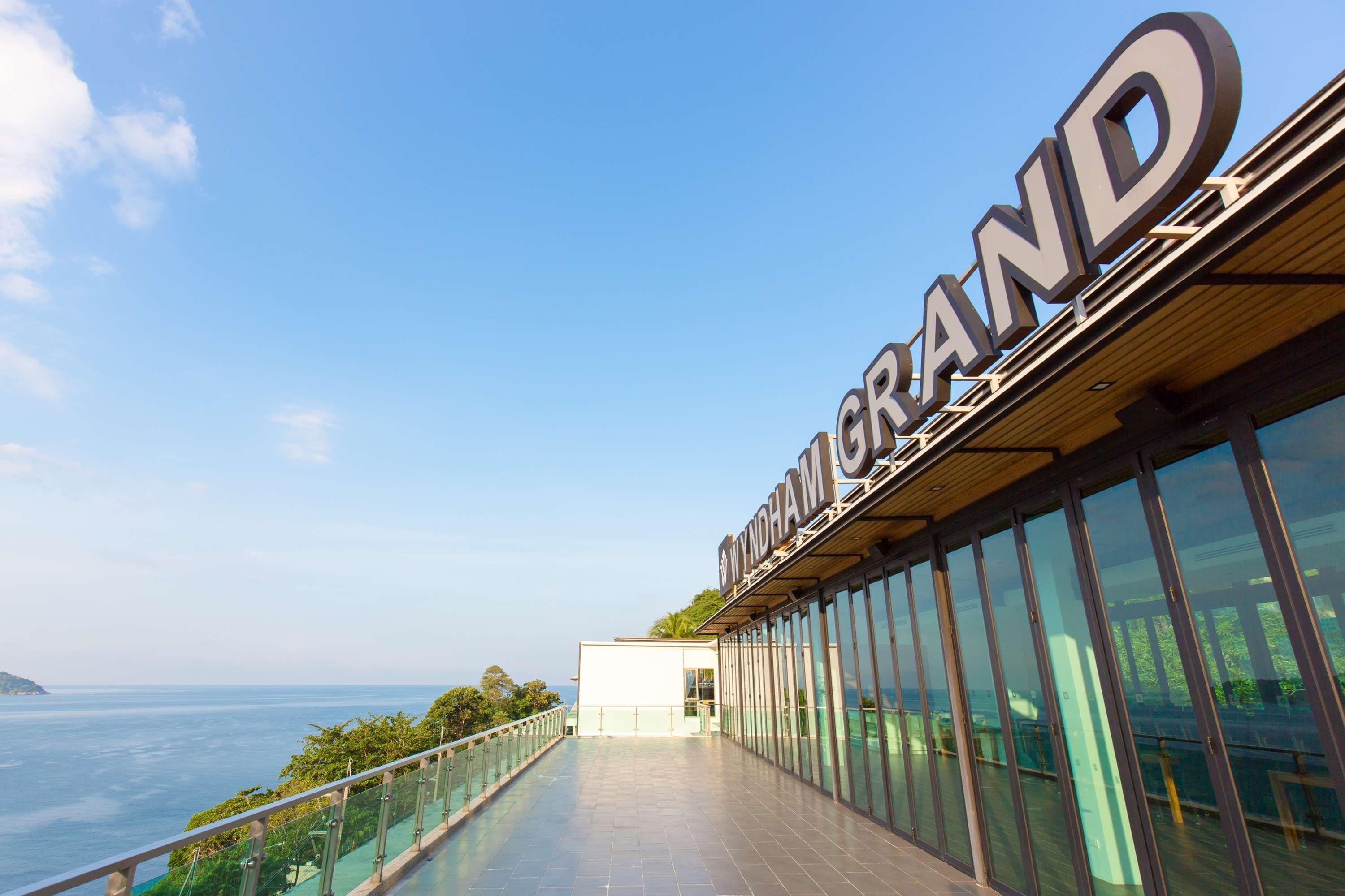 Wyndham Grand Phuket Kalim Bay - фото