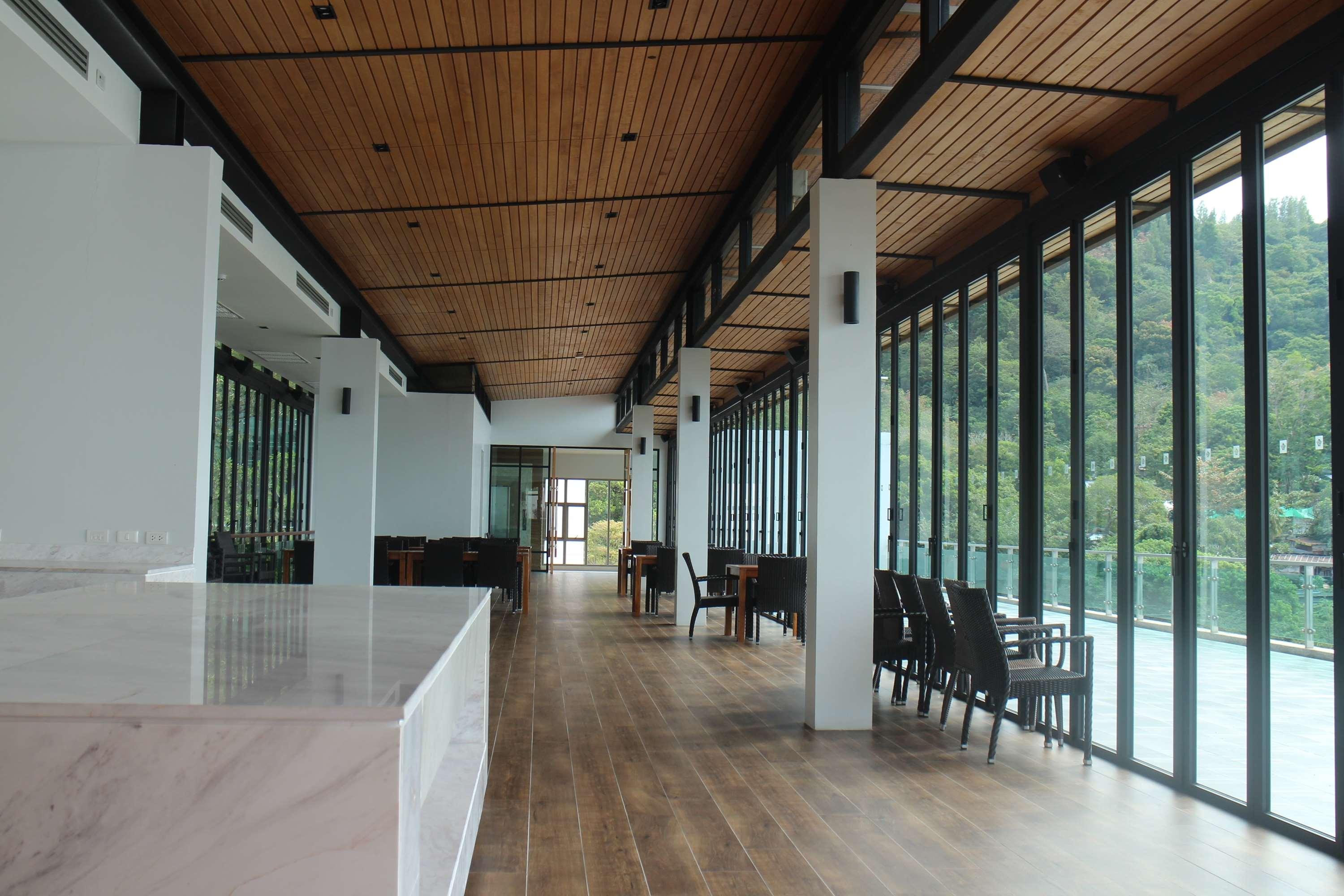 Wyndham Grand Phuket Kalim Bay - фото