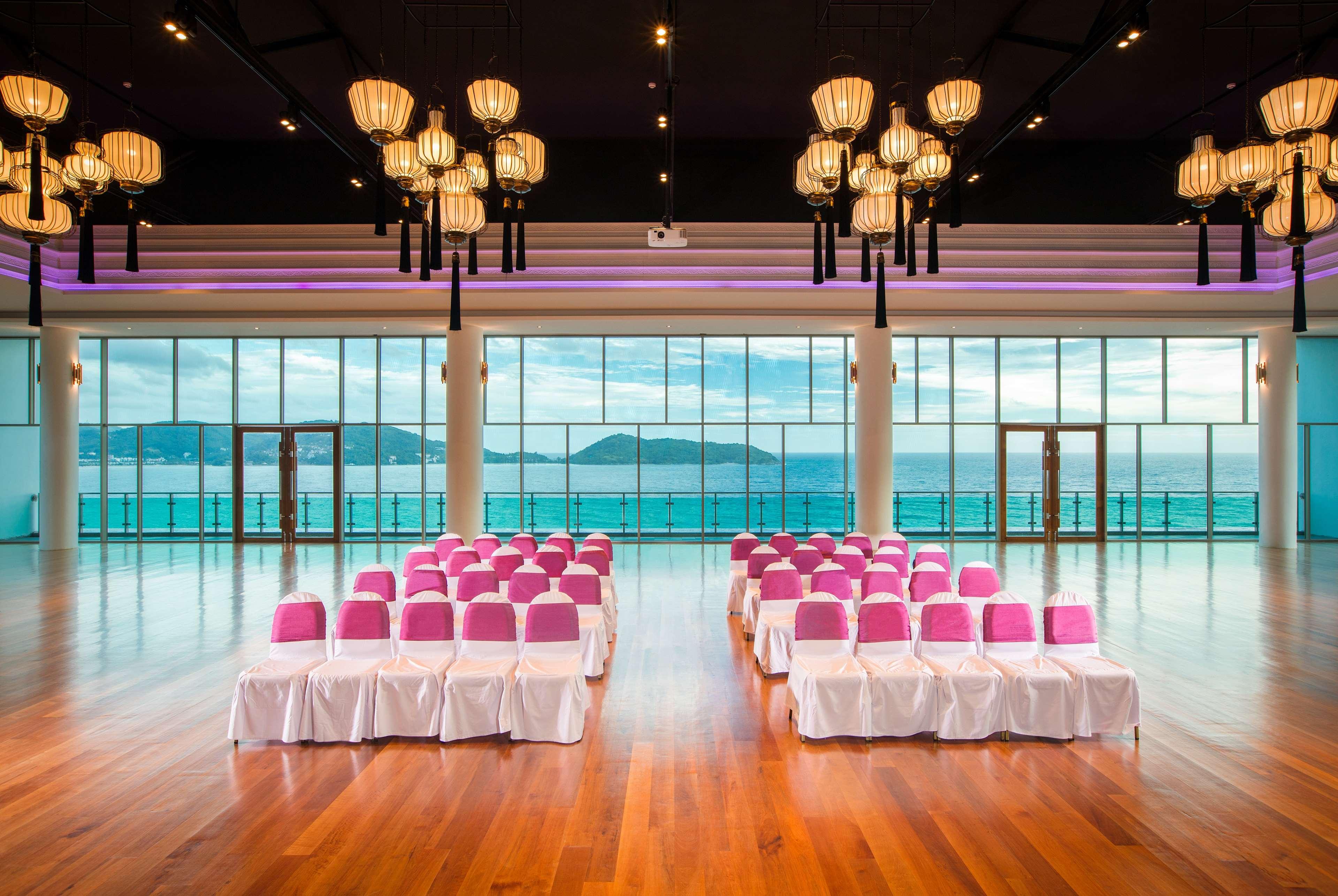 Wyndham Grand Phuket Kalim Bay - nuotrauka