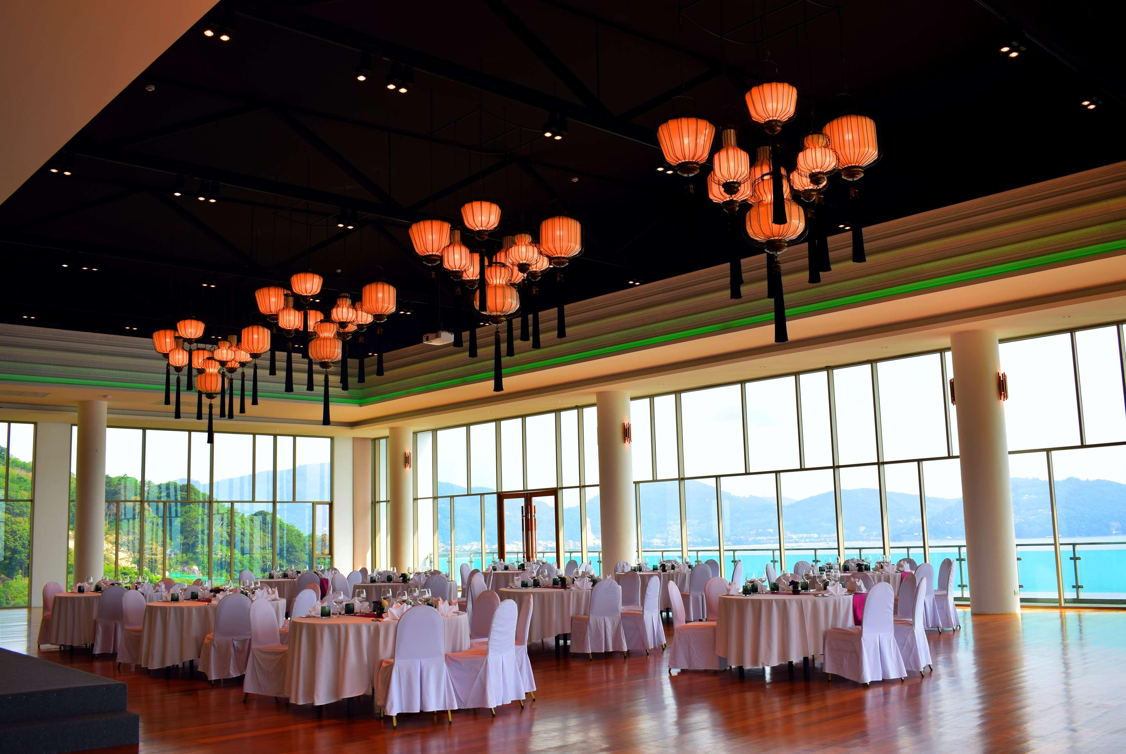 Wyndham Grand Phuket Kalim Bay - nuotrauka