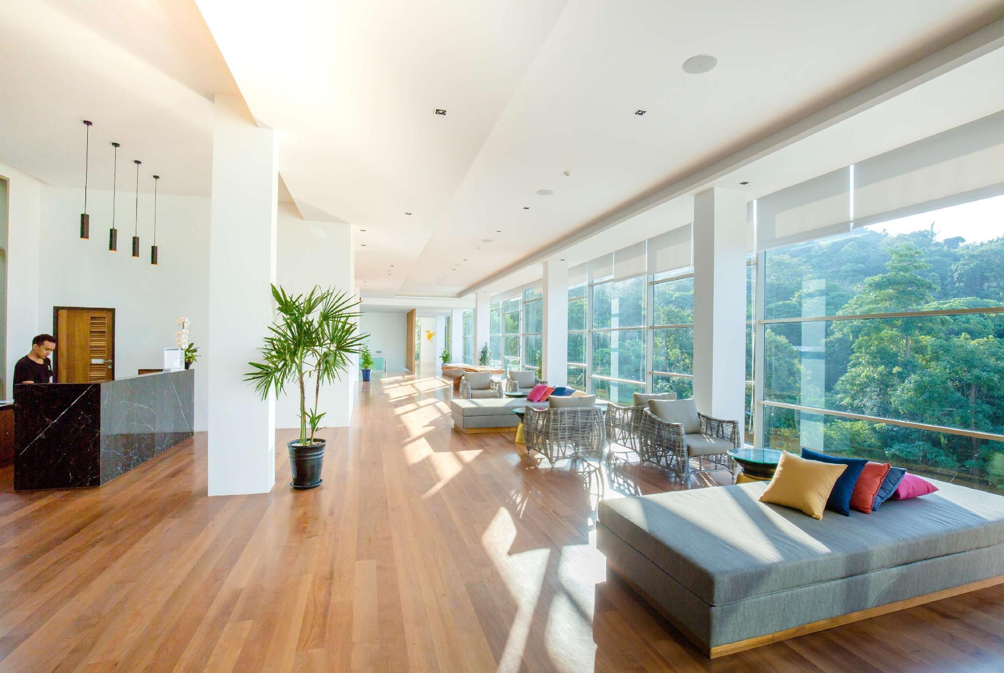 Wyndham Grand Phuket Kalim Bay - nuotrauka