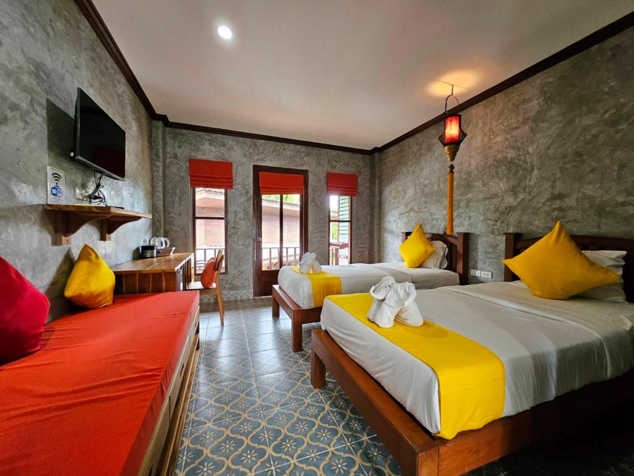 Phatchara Boutique Hotel