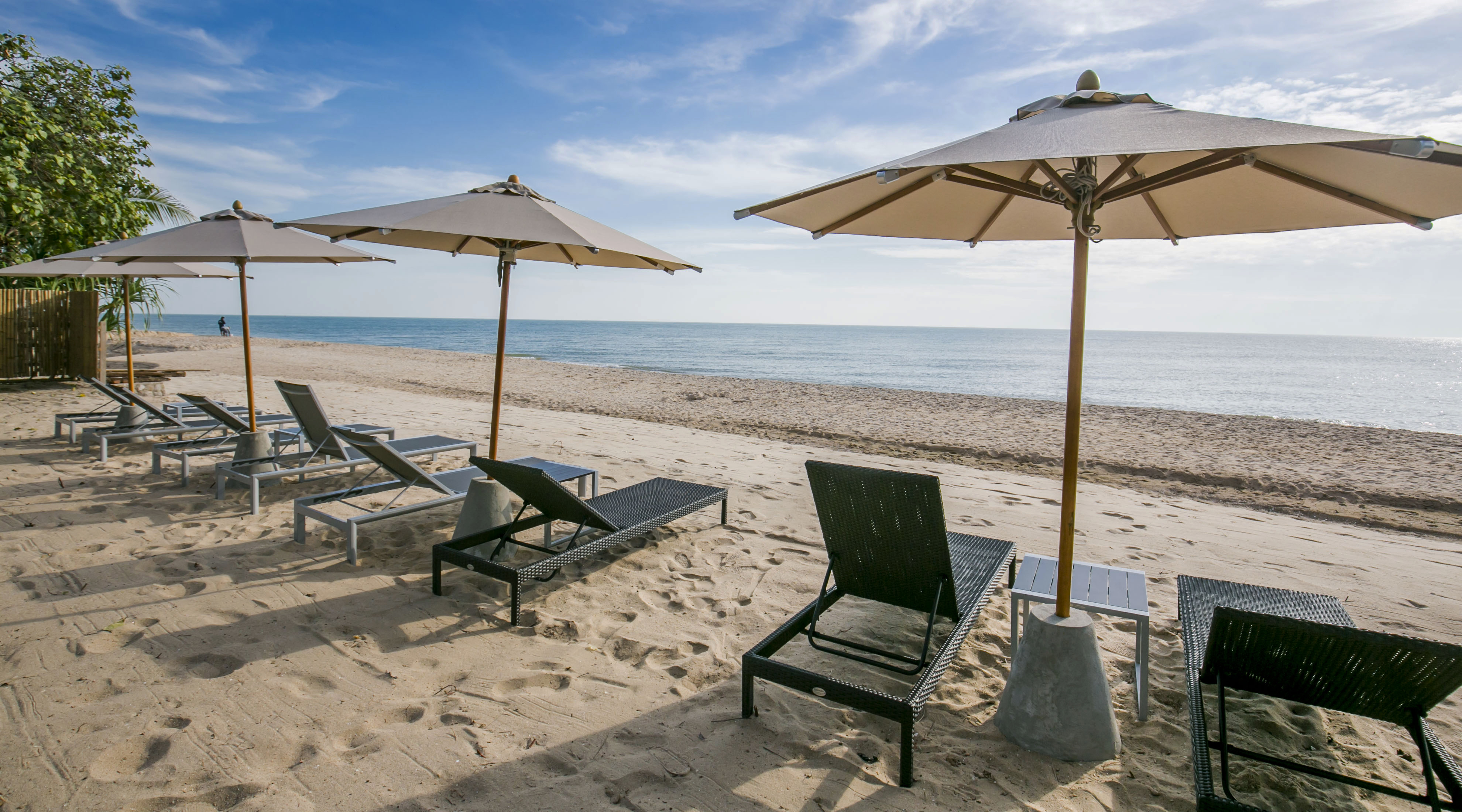 Foto von Q Seaside Huahin Beach - beliebter Ort unter Entspannungskennern