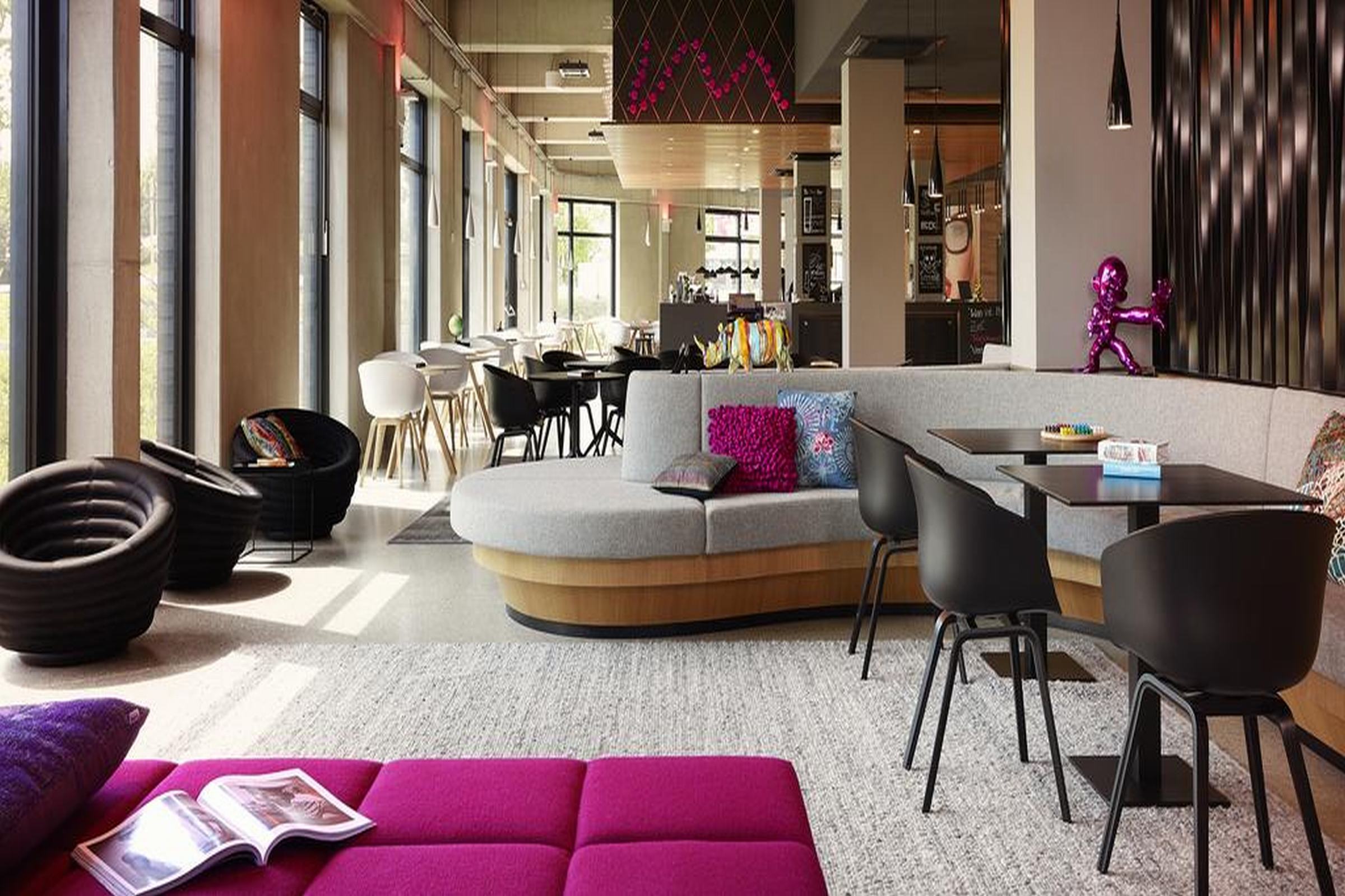 Moxy Frankfurt Eschborn by null