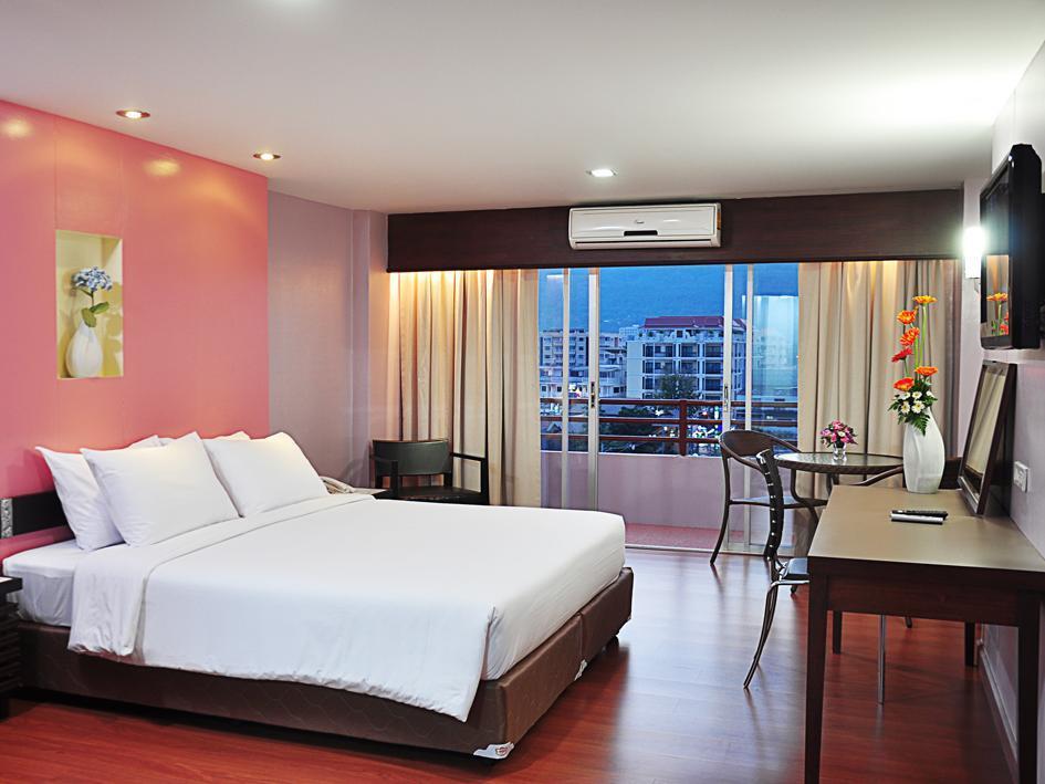 May Flower Grande Hotel by null