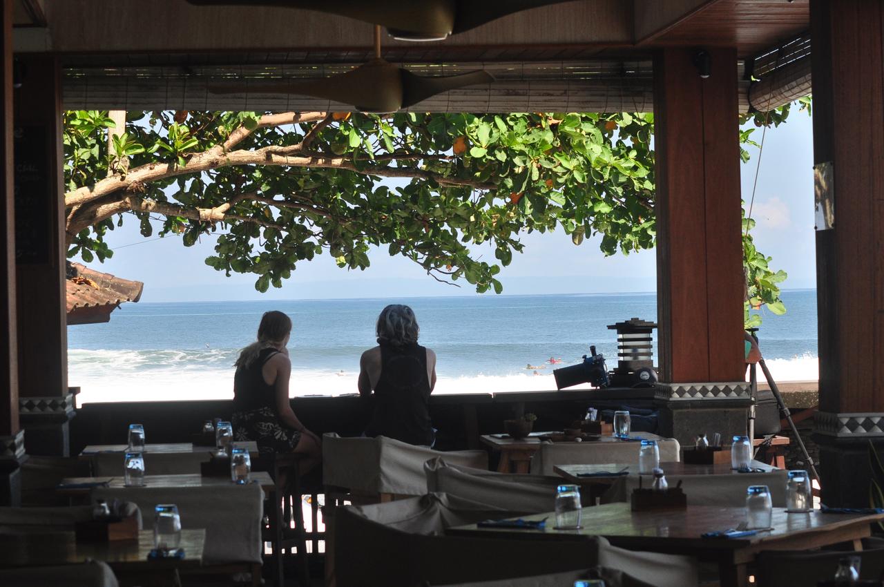 Bombora Medewi Wavelodge