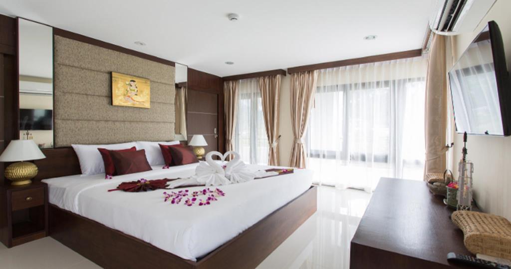Room, deluxe, family