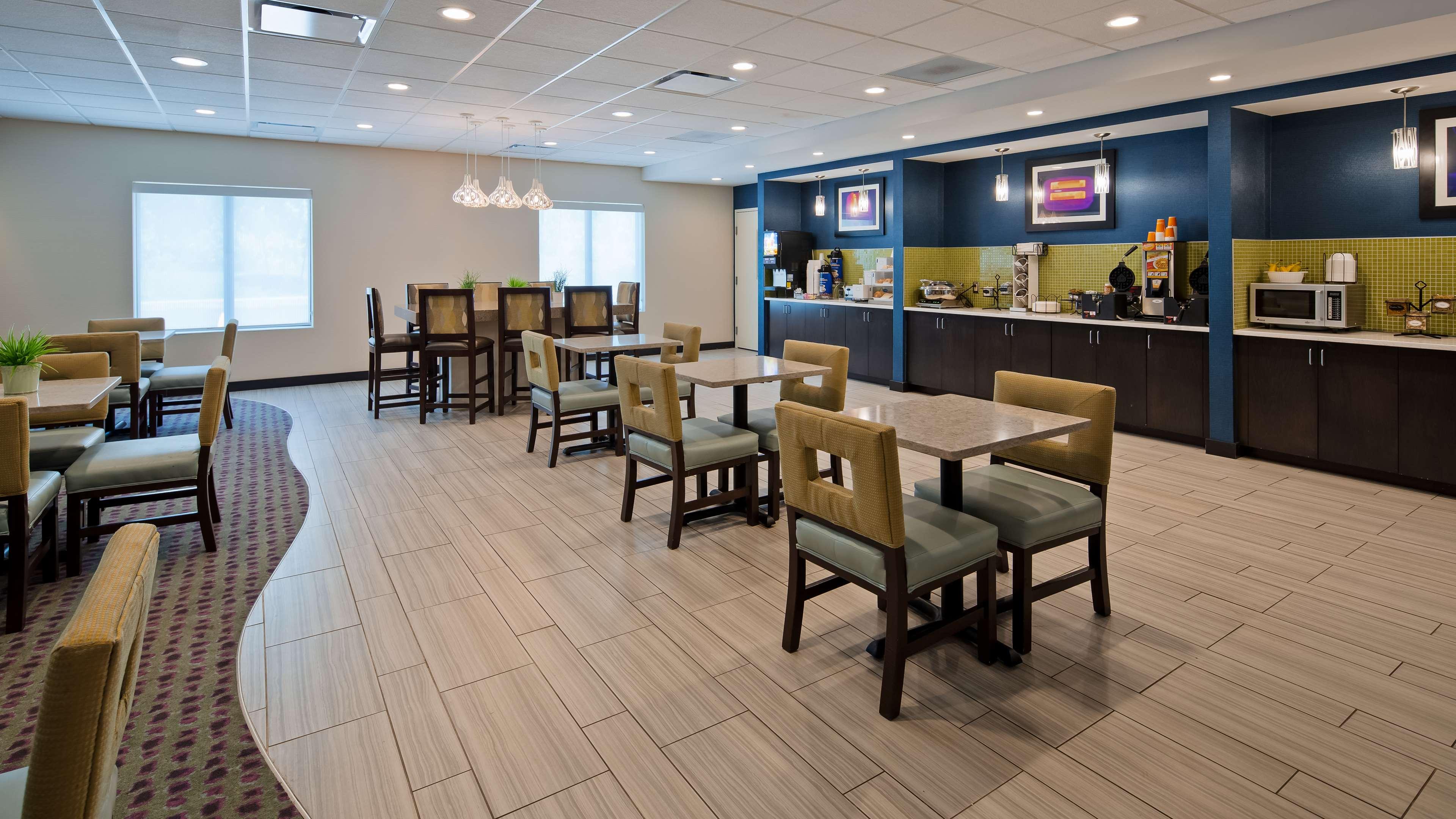 Spark By Hilton Erie