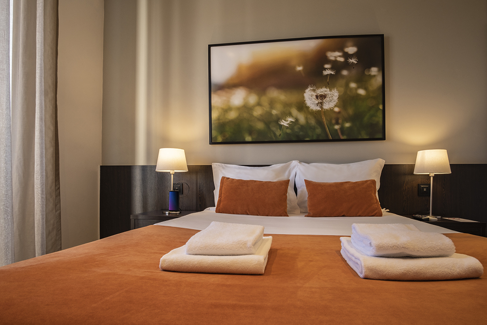 Riversuites by null