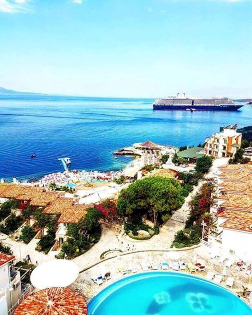 Bougainville Bay Apartments