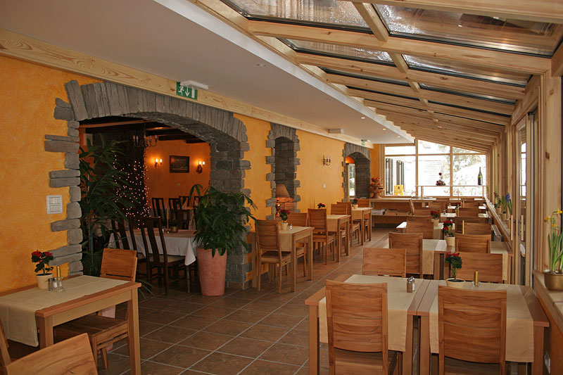 Art Hotel Kristal in restavracija pri Lovcu, BOHINJ, Bohinjsko Jezero by null