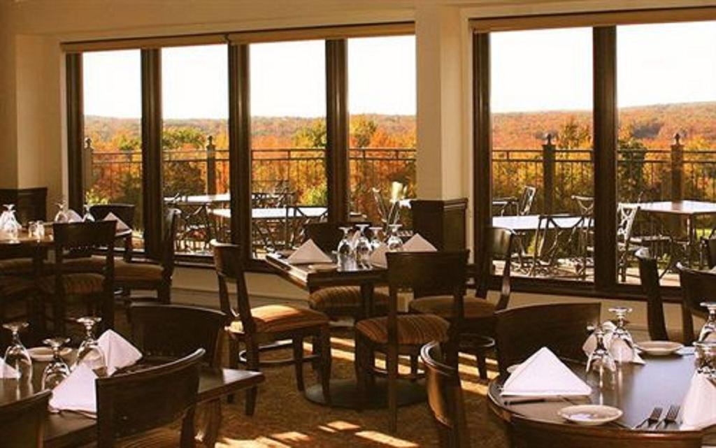 Split Rock Resort