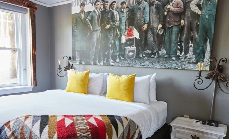 Hood River Hotel by null