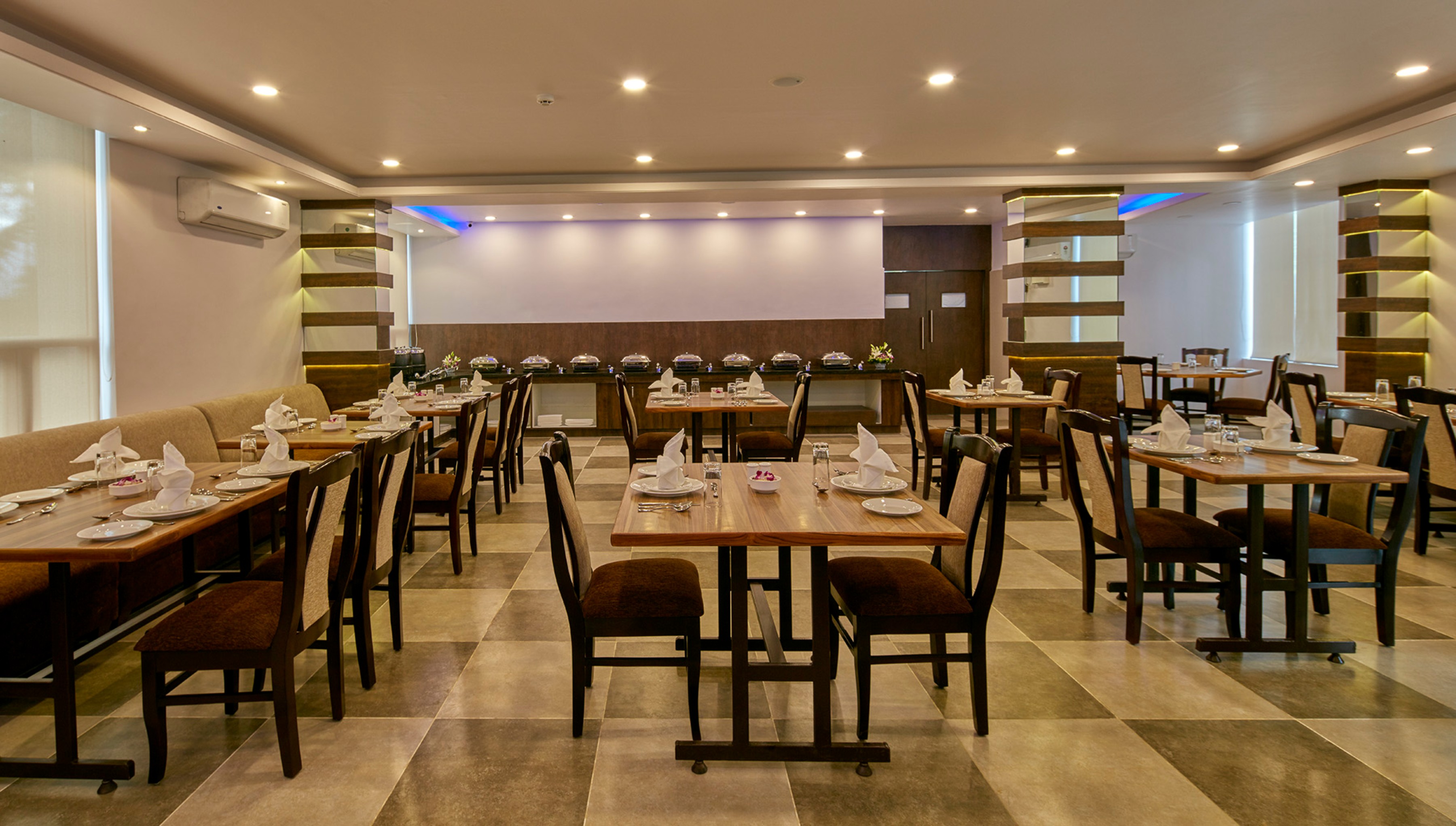 Regenta Inn, Airport