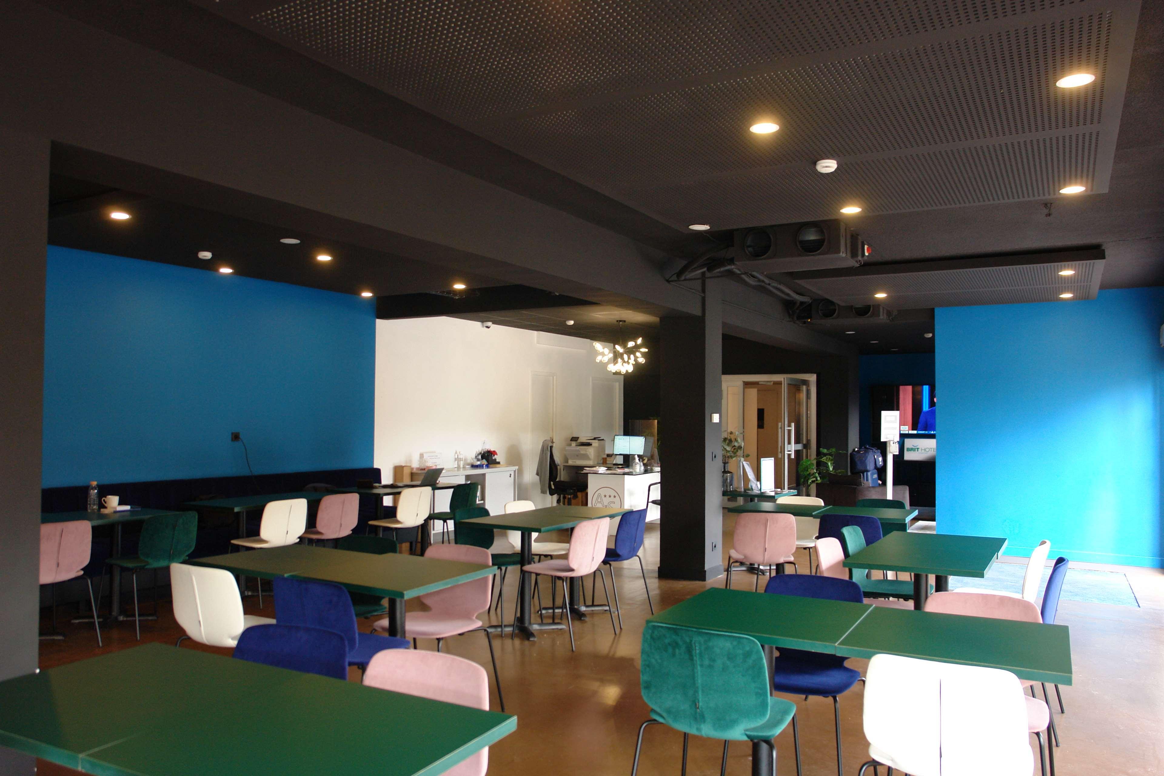 Brit Hotel Marseille Aeroport A&S