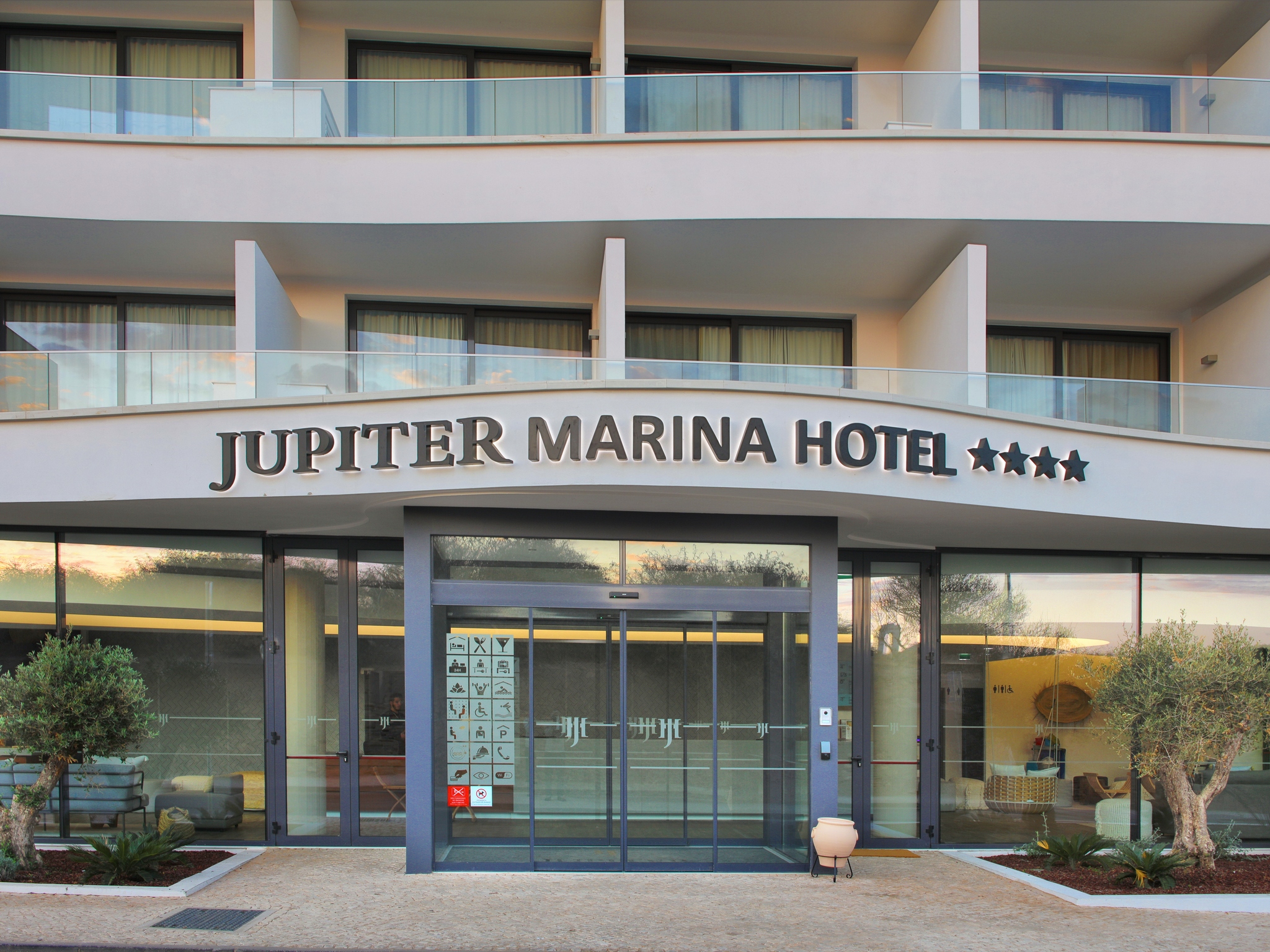 Gallery image of Jupiter Marina Hotel - Couples & Spa