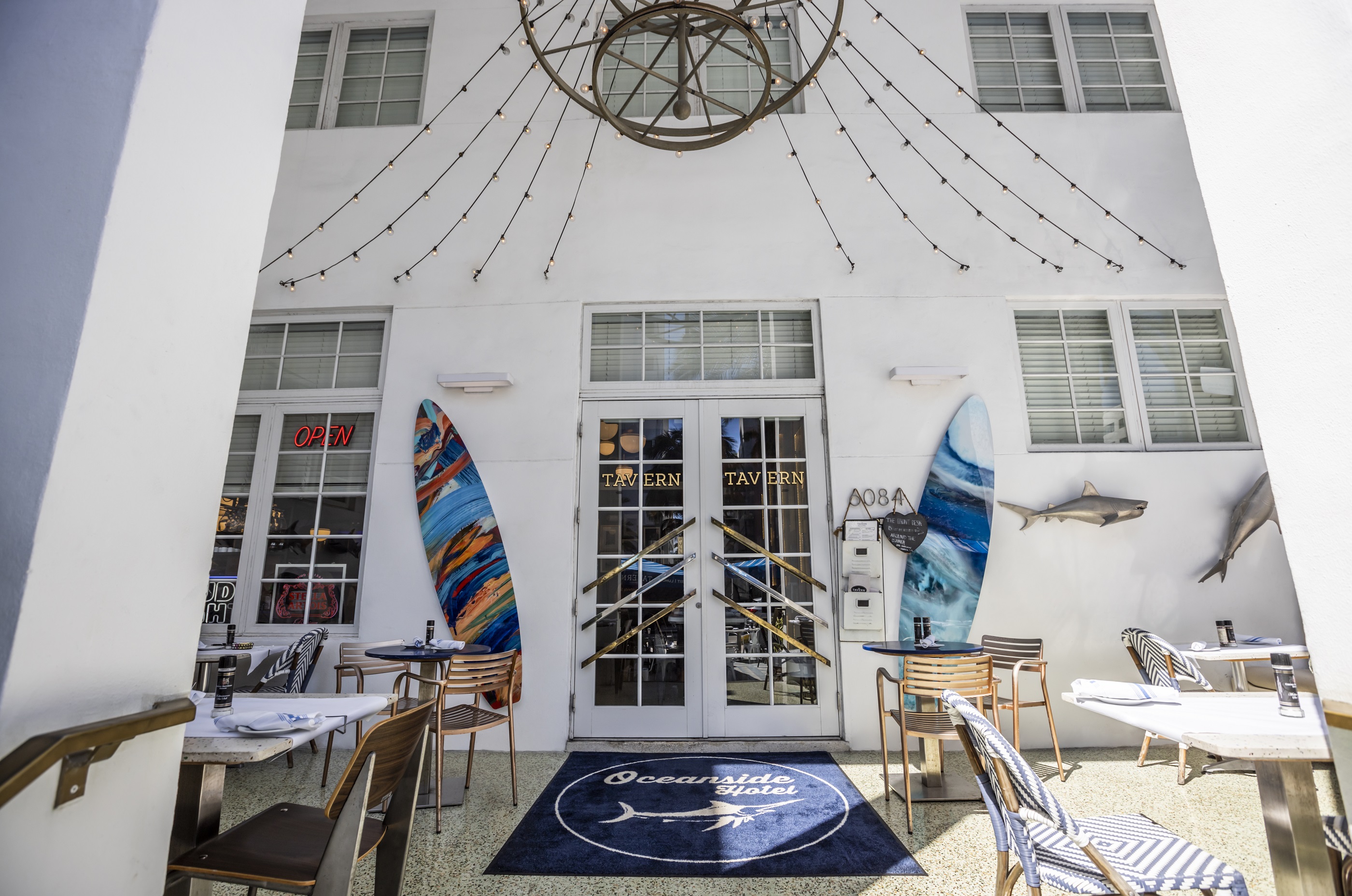 Oceanside Hotel + Suites