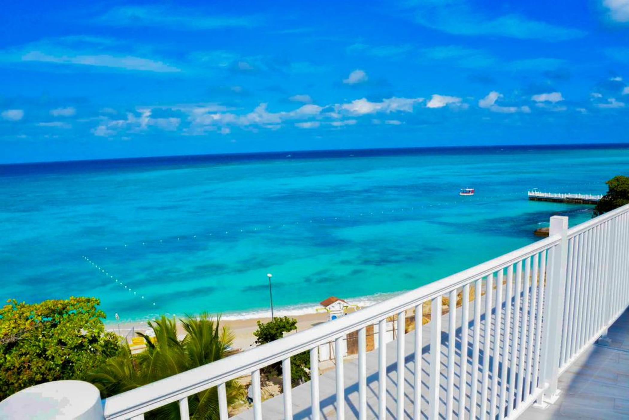 Grand Decameron Cornwall Beach, A Trademark All Inclusive by null